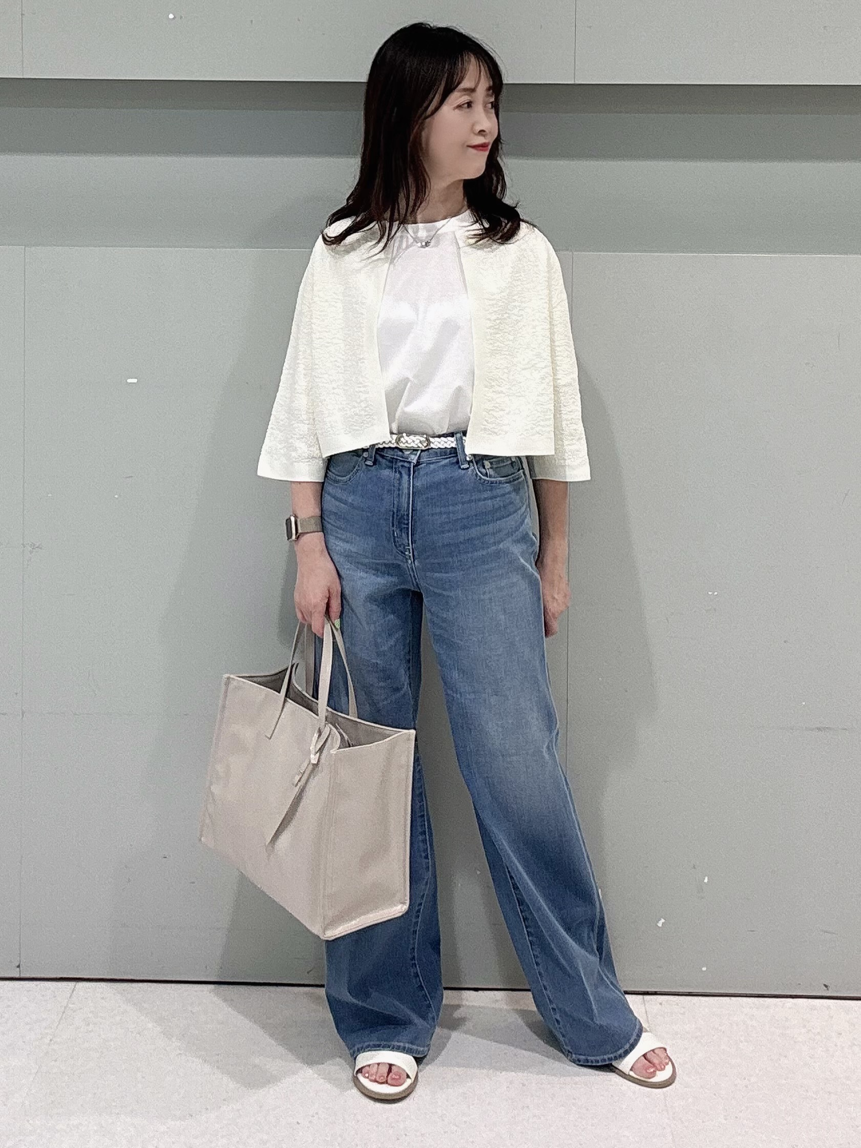 makiさんの「UNTITLED｜【ストレッチ性/洗える】短丈ニットカーディガン」を使ったコーディネート