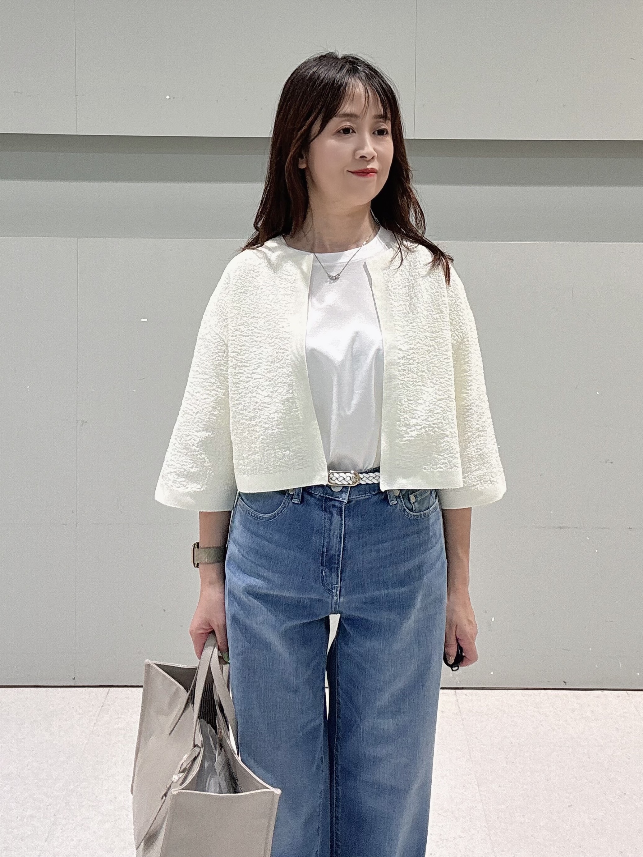 makiさんの「UNTITLED｜【ストレッチ性/洗える】短丈ニットカーディガン」を使ったコーディネート