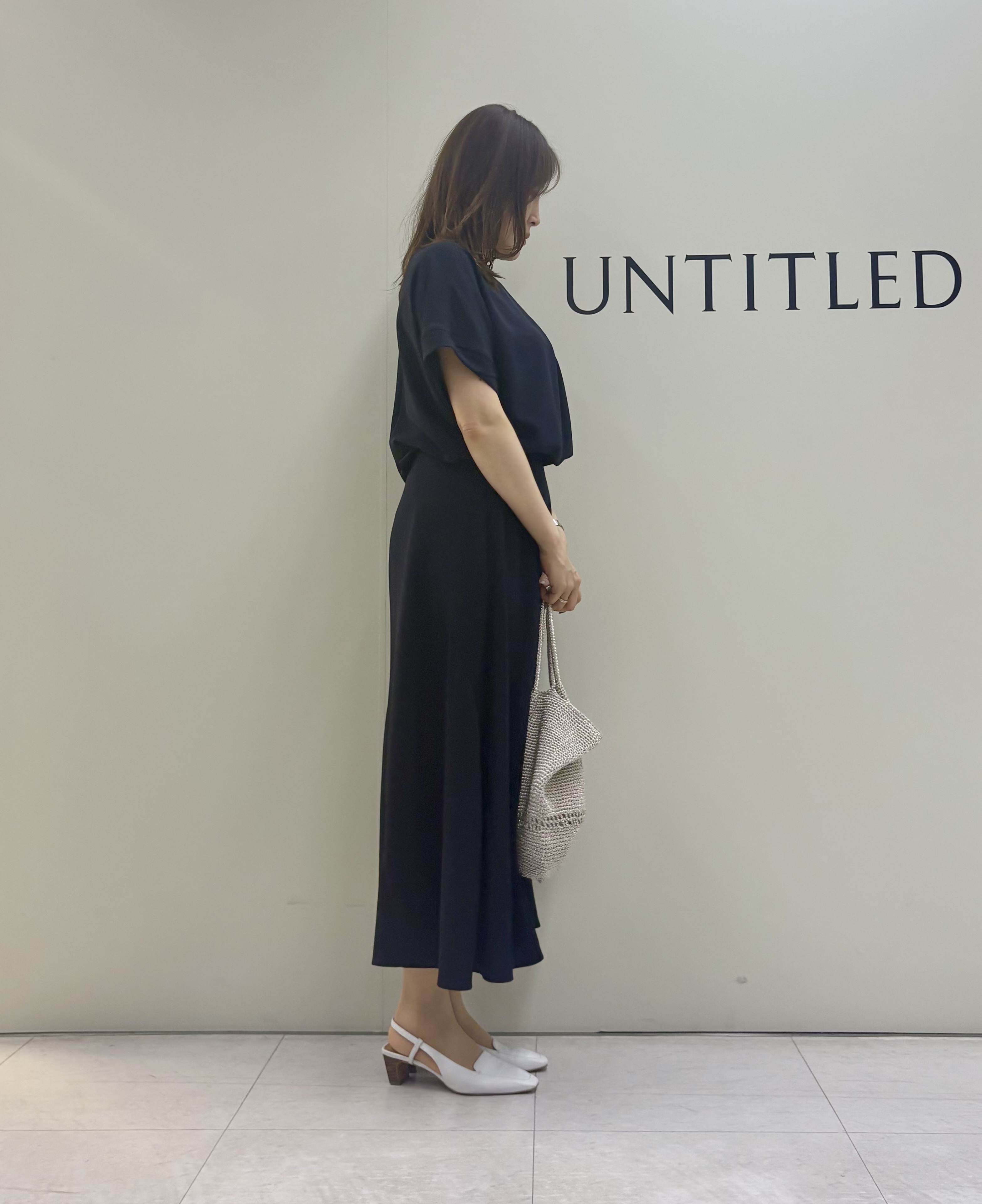 Sakaiさんの「UNTITLED｜【前後2WAY/はっ水/セットアップ可】リラクシーフレンチスリーブブラウス」を使ったコーディネート