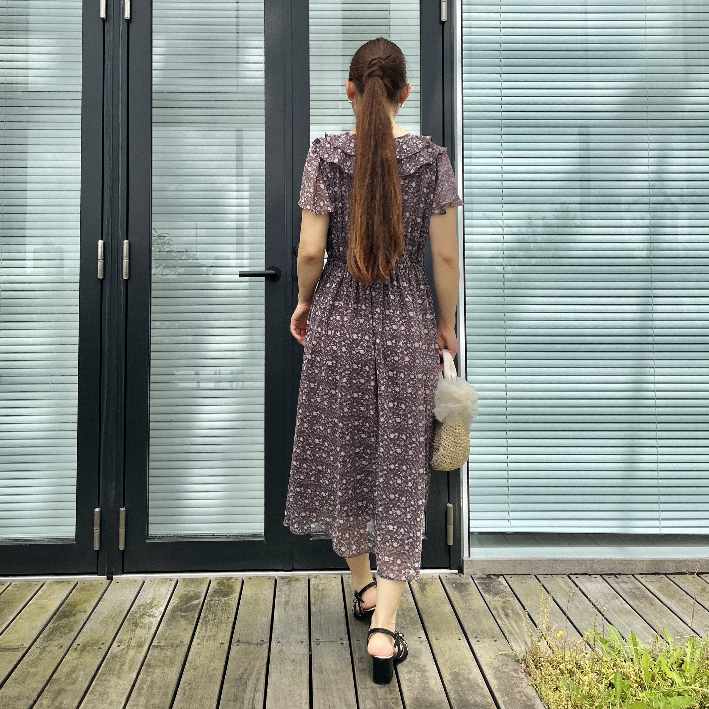 makiさんの「Couture brooch｜【洗える】花柄 フリル ワンピース」を使ったコーディネート