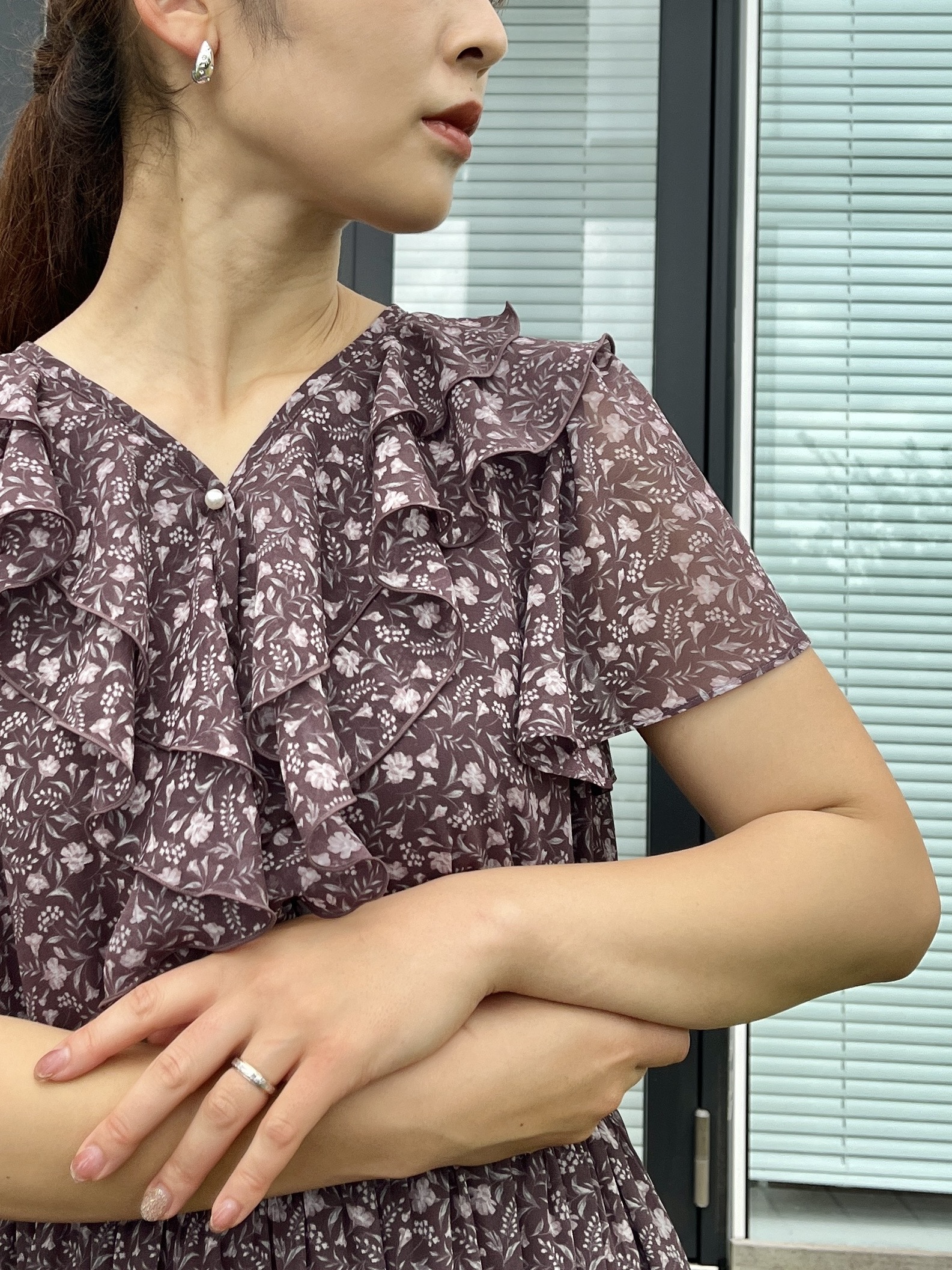 makiさんの「Couture brooch｜【洗える】花柄 フリル ワンピース」を使ったコーディネート