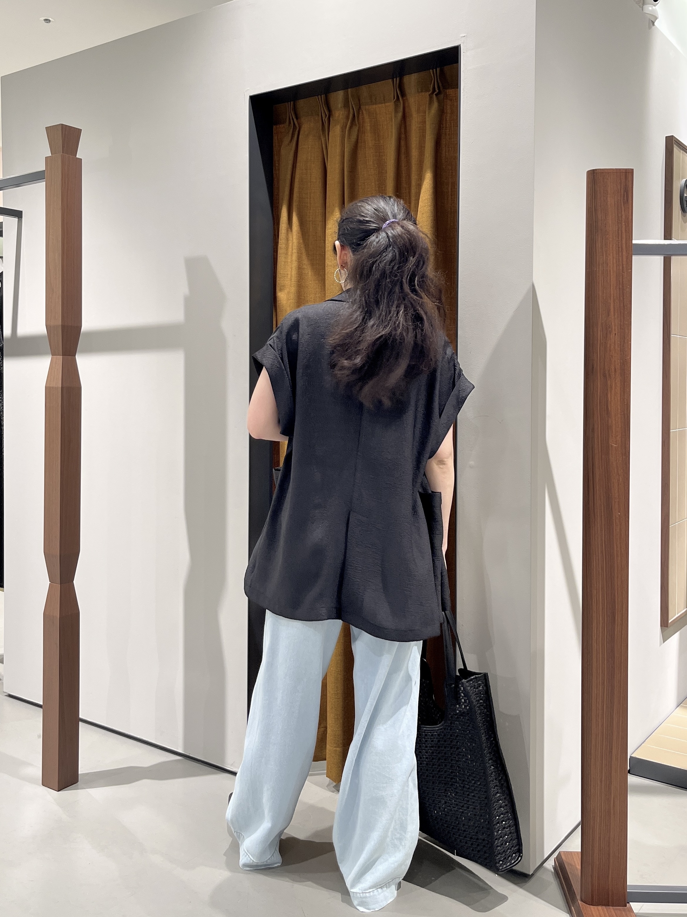 Uminoさんの「INDIVI｜ワッシャーシアーダブルジャケット」を使ったコーディネート
