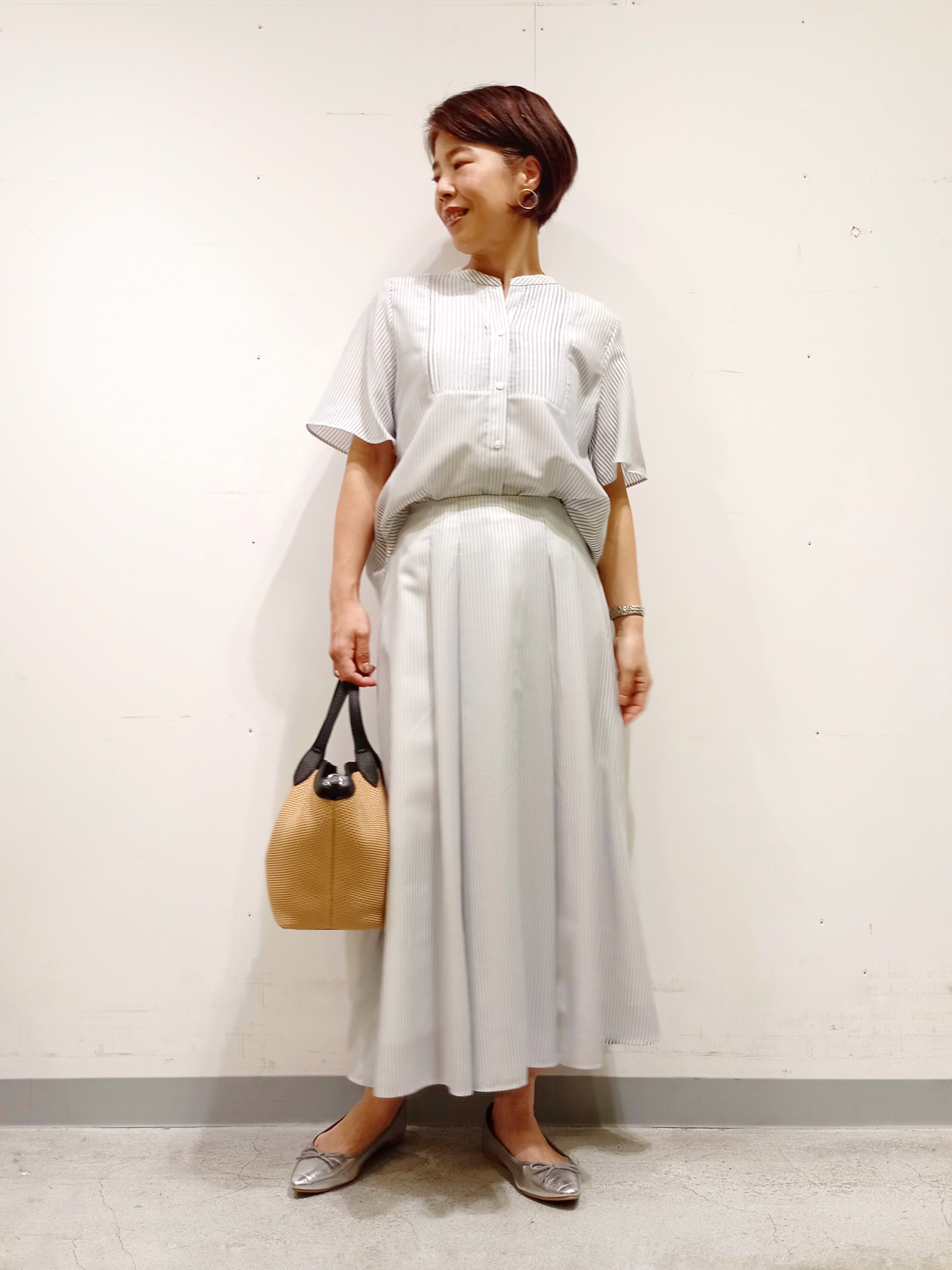 Kさんの「INDIVI｜【接触冷感/洗える】シアーシャンブレーピンタックブラウス」を使ったコーディネート