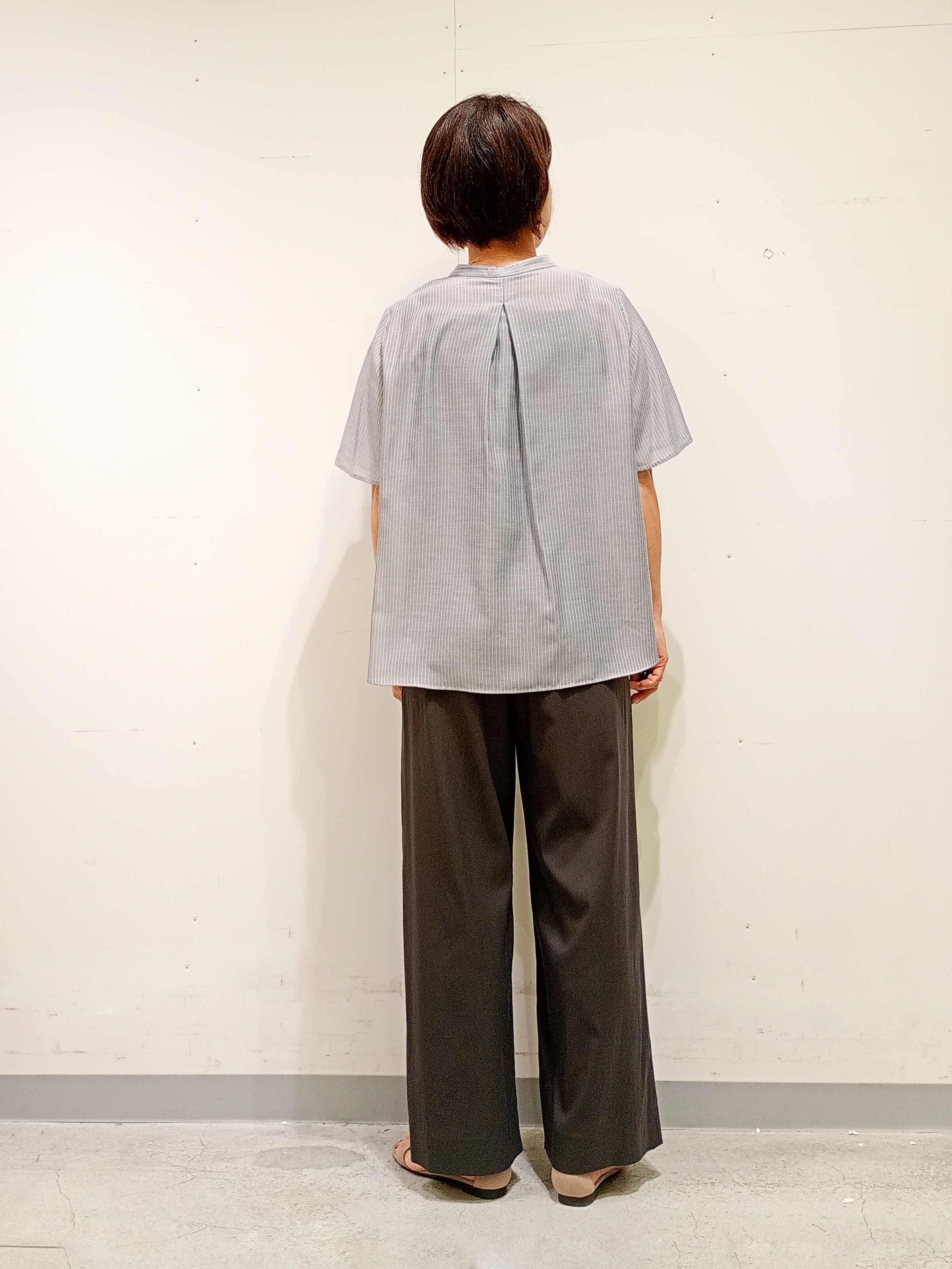 Kさんの「INDIVI｜【接触冷感/洗える】シアーシャンブレーピンタックブラウス」を使ったコーディネート