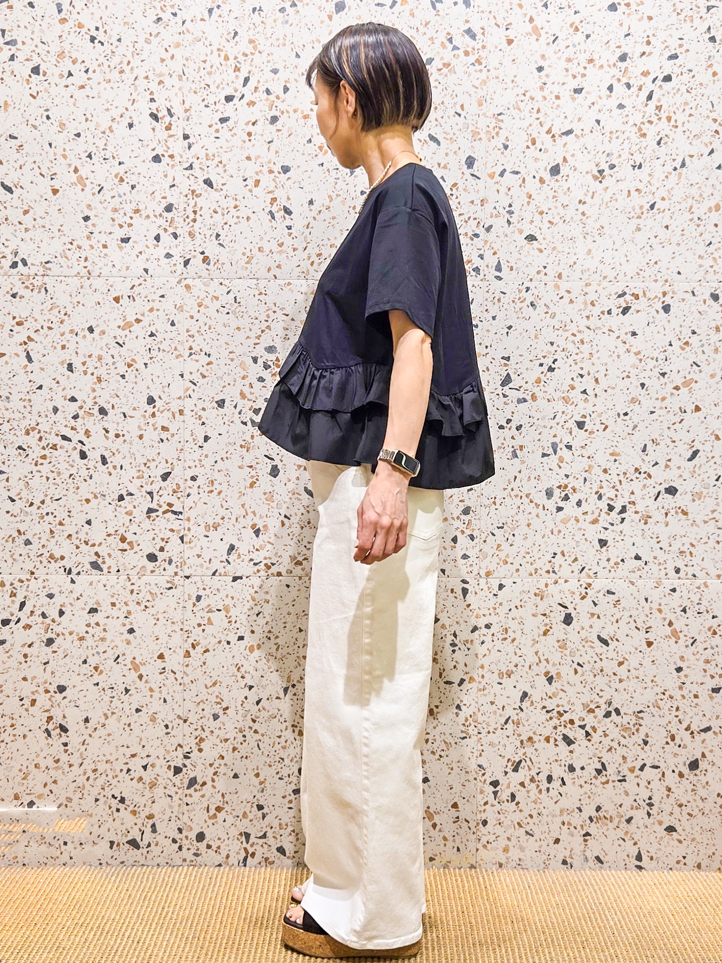 yoshimiさんの「OPAQUE.CLIP｜裾フリルドッキングTシャツ【洗濯機OK】」を使ったコーディネート