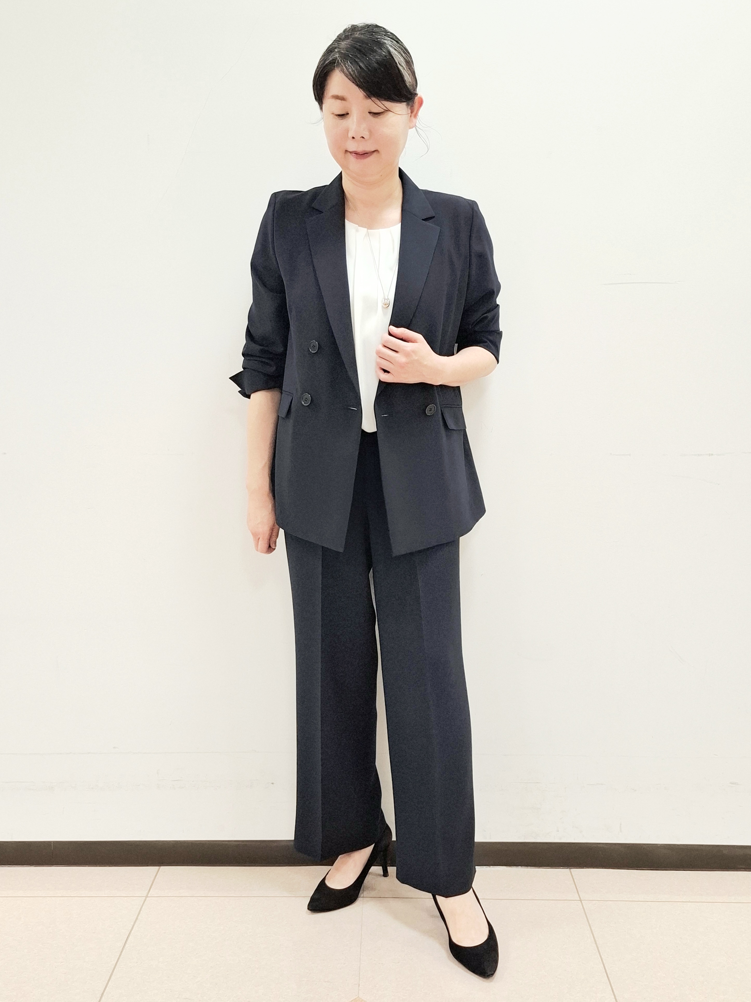 ねぎさんの「UNTITLED｜【新色追加/セットアップ可】エアリー ダブルブレストジャケット」を使ったコーディネート