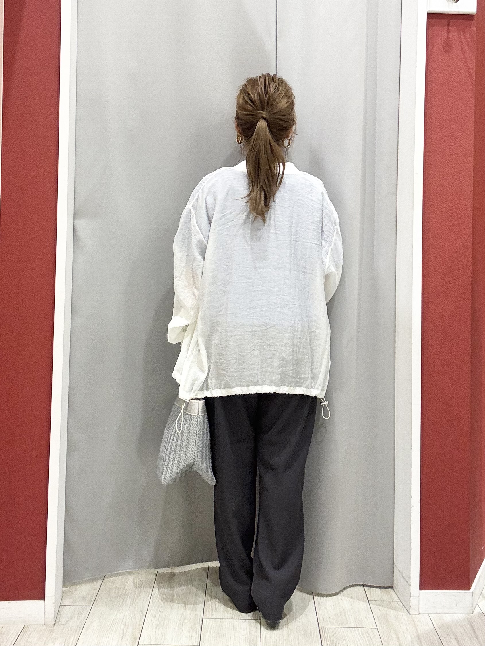 shioさんの「SHOO･LA･RUE｜【S-LL/洗濯機可】1枚持っておくと安心 程よい透け感のシアーリブブルゾン」を使ったコーディネート