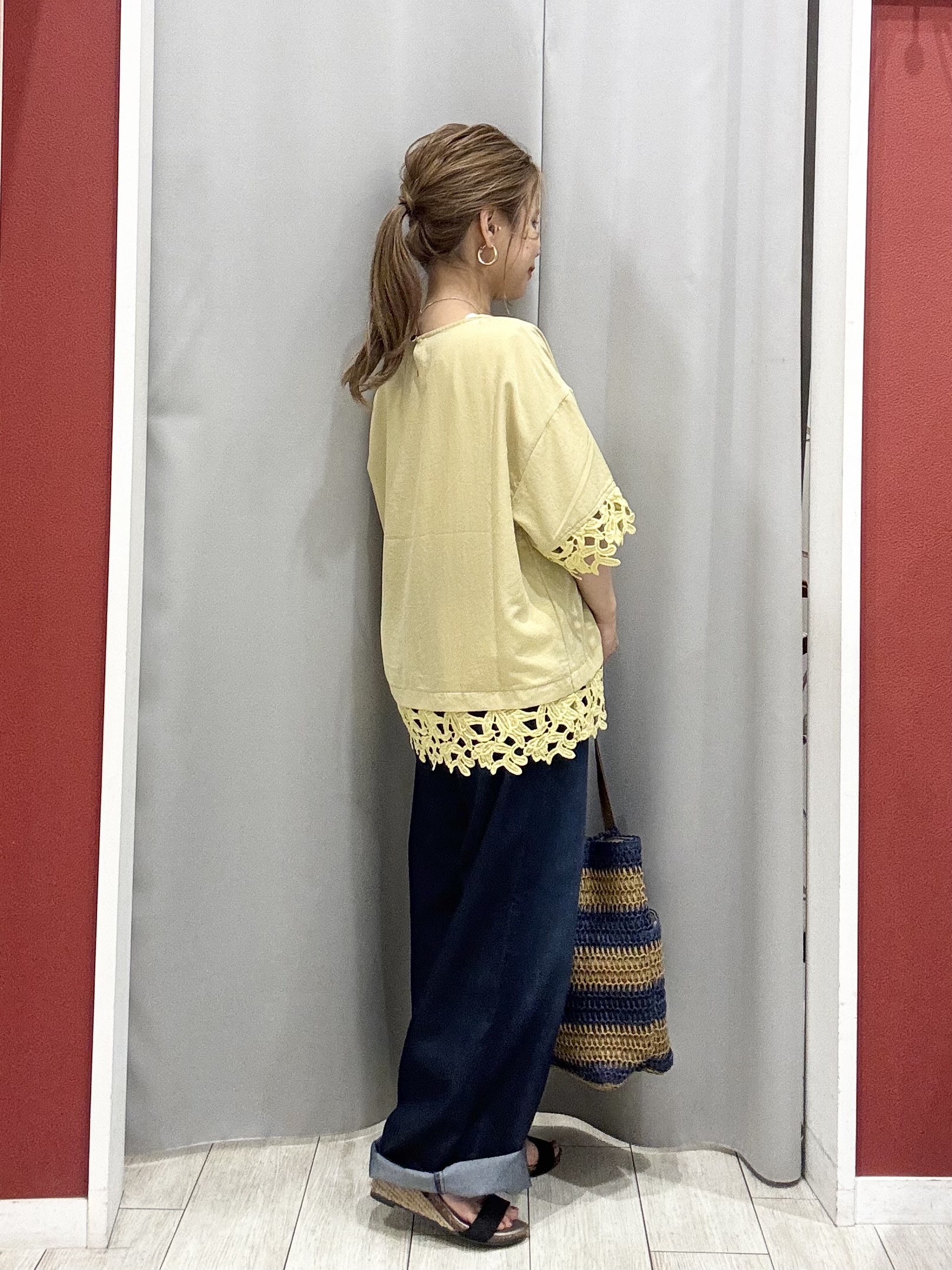 shioさんの「SHOO･LA･RUE｜【ひんやり/洗濯後しわになりにくい/S-LL】コーデの主役になる レース付きブラウス」を使ったコーディネート