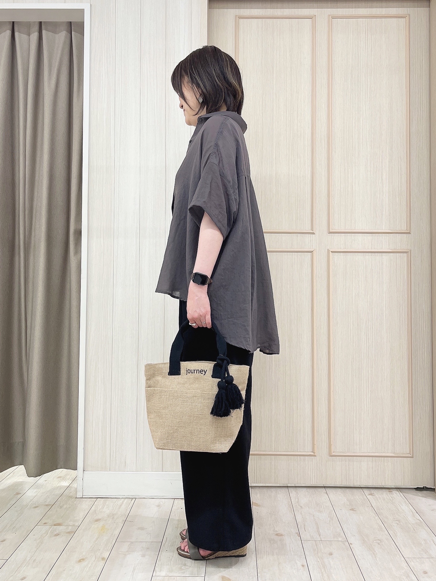 kaneさんの「SHOO･LA･RUE｜ヒップがすっぽり隠れる やわらか5分袖シアーシャツ」を使ったコーディネート