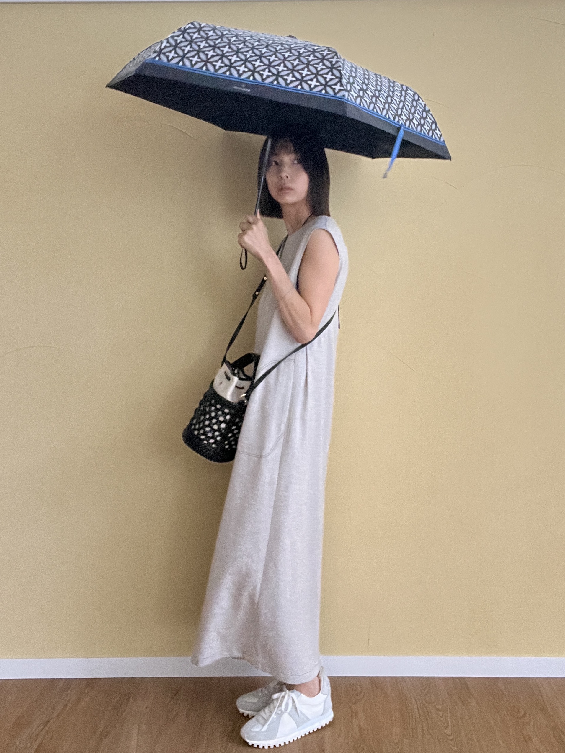 misaさんの「DRESSTERIOR｜【セットアップ可/UVカット/接触冷感/吸水速乾】ウォッシャブル Iラインワンピース」を使ったコーディネート