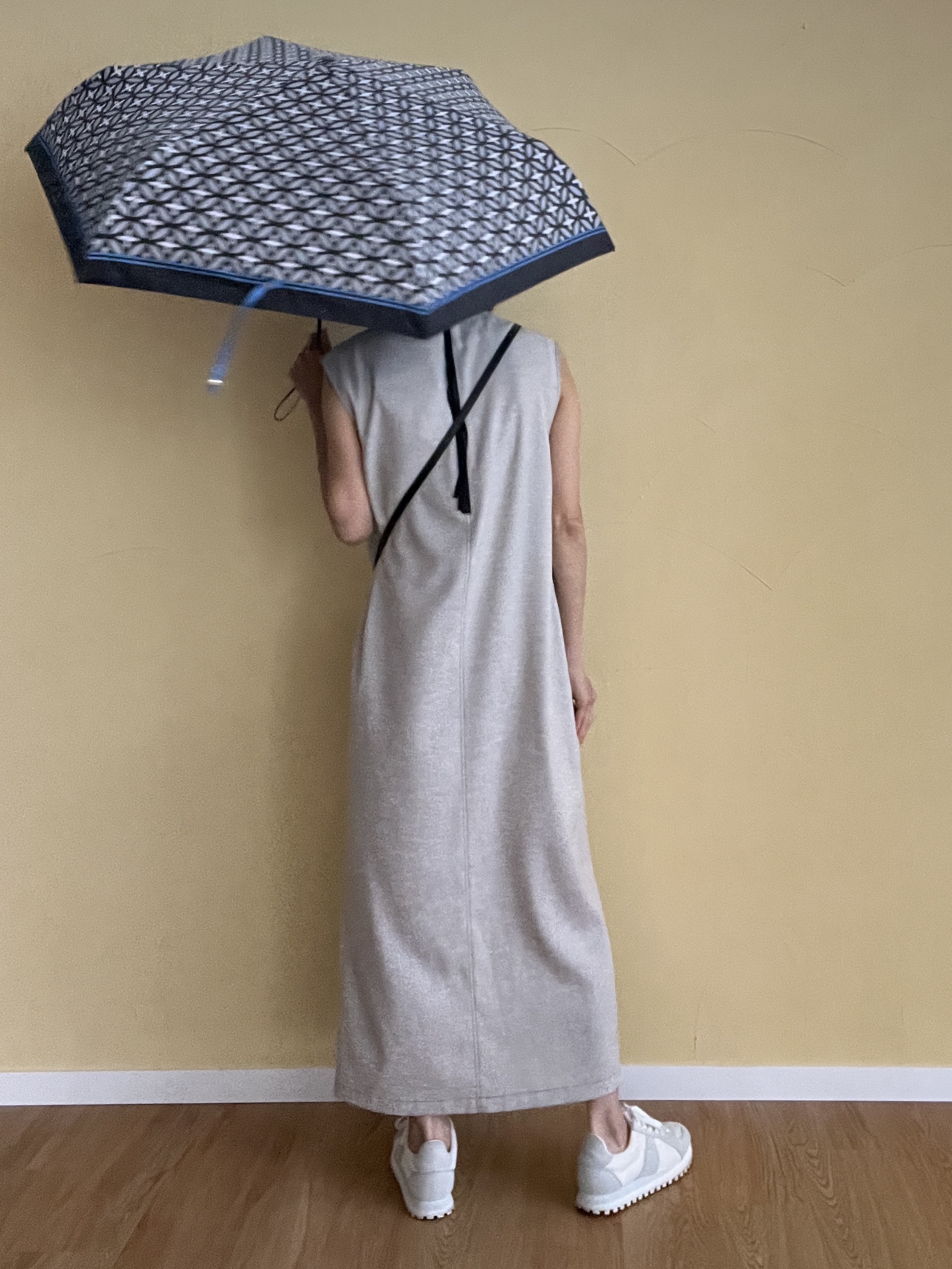 misaさんの「DRESSTERIOR｜【セットアップ可/UVカット/接触冷感/吸水速乾】ウォッシャブル Iラインワンピース」を使ったコーディネート