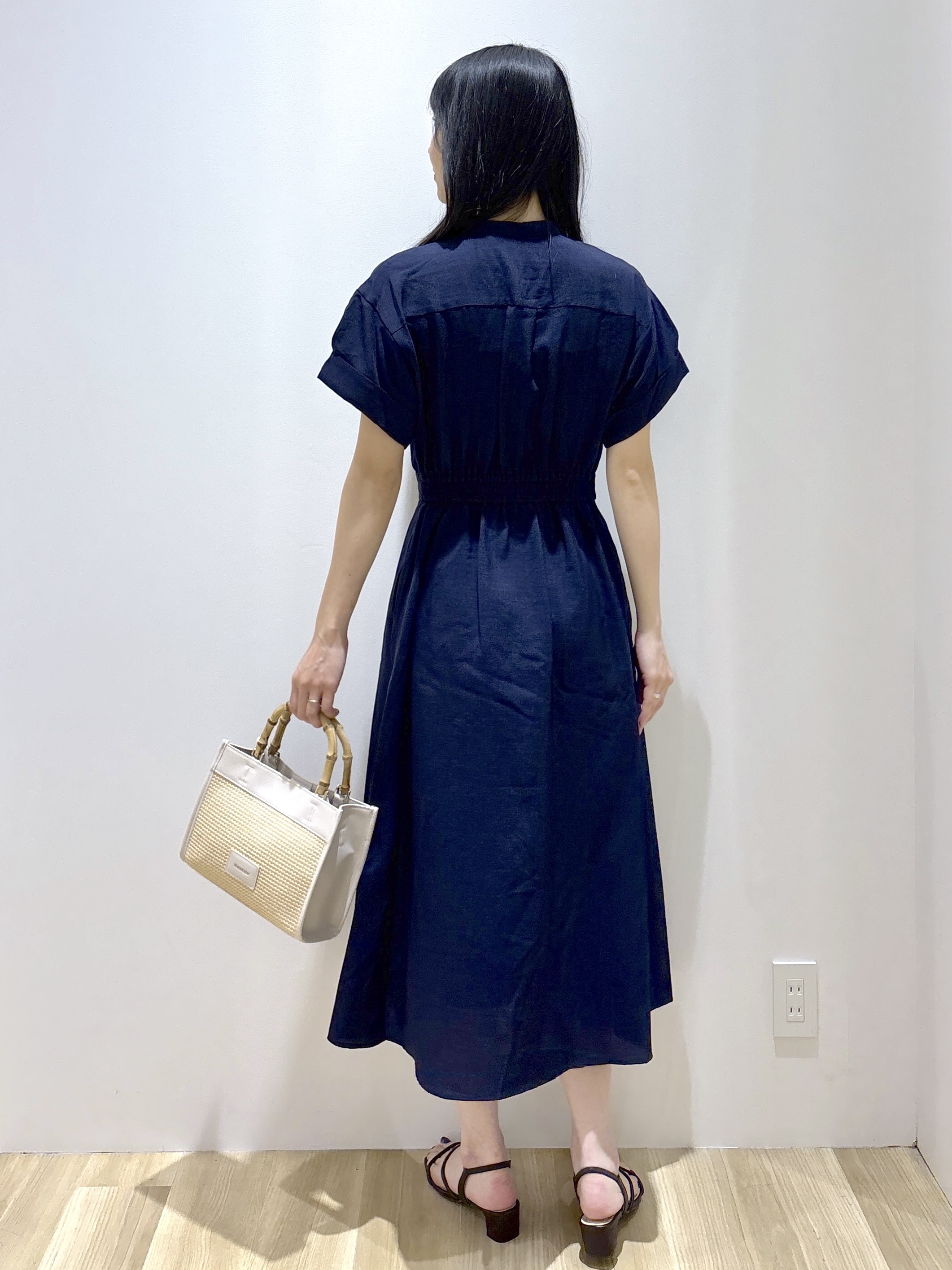 sachikoさんの「OPAQUE.CLIP｜【接触冷感／吸水速乾】リネンライク シャツワンピース《洗濯機OK》」を使ったコーディネート