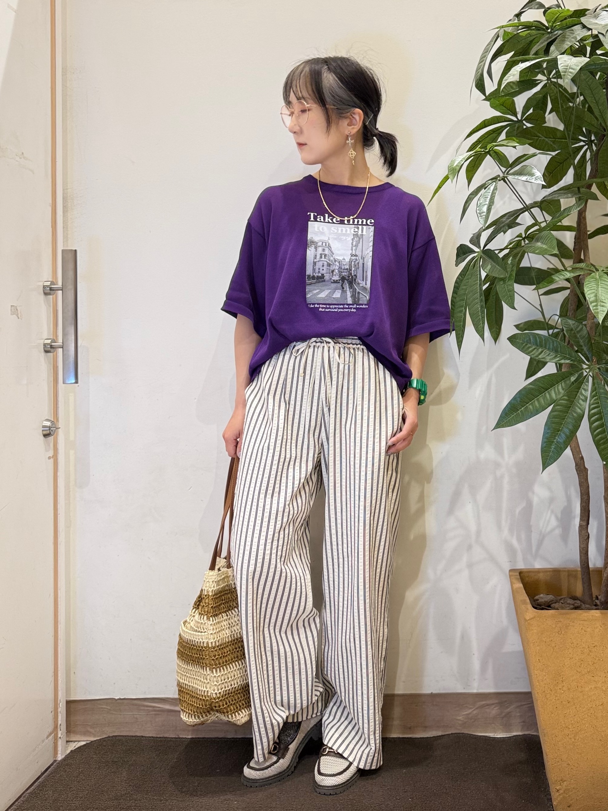 misakiさんの「SHOO･LA･RUE｜【体型カバー】程よい透け感 デザインアソート 5分袖シアーニット」を使ったコーディネート