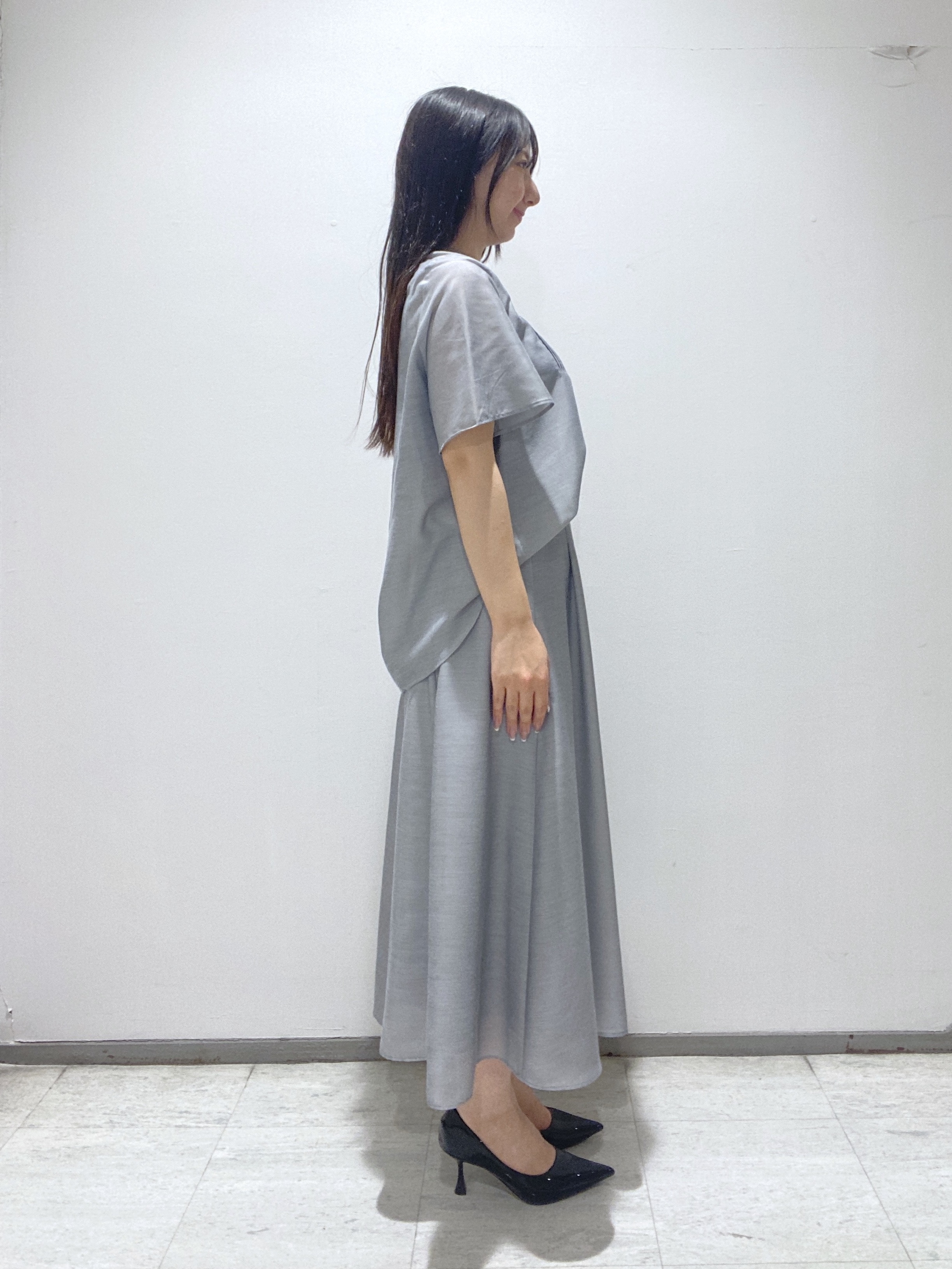 meiさんの「INDIVI｜【合皮／ミドルサイズ】春カラーフォルムバッグ」を使ったコーディネート