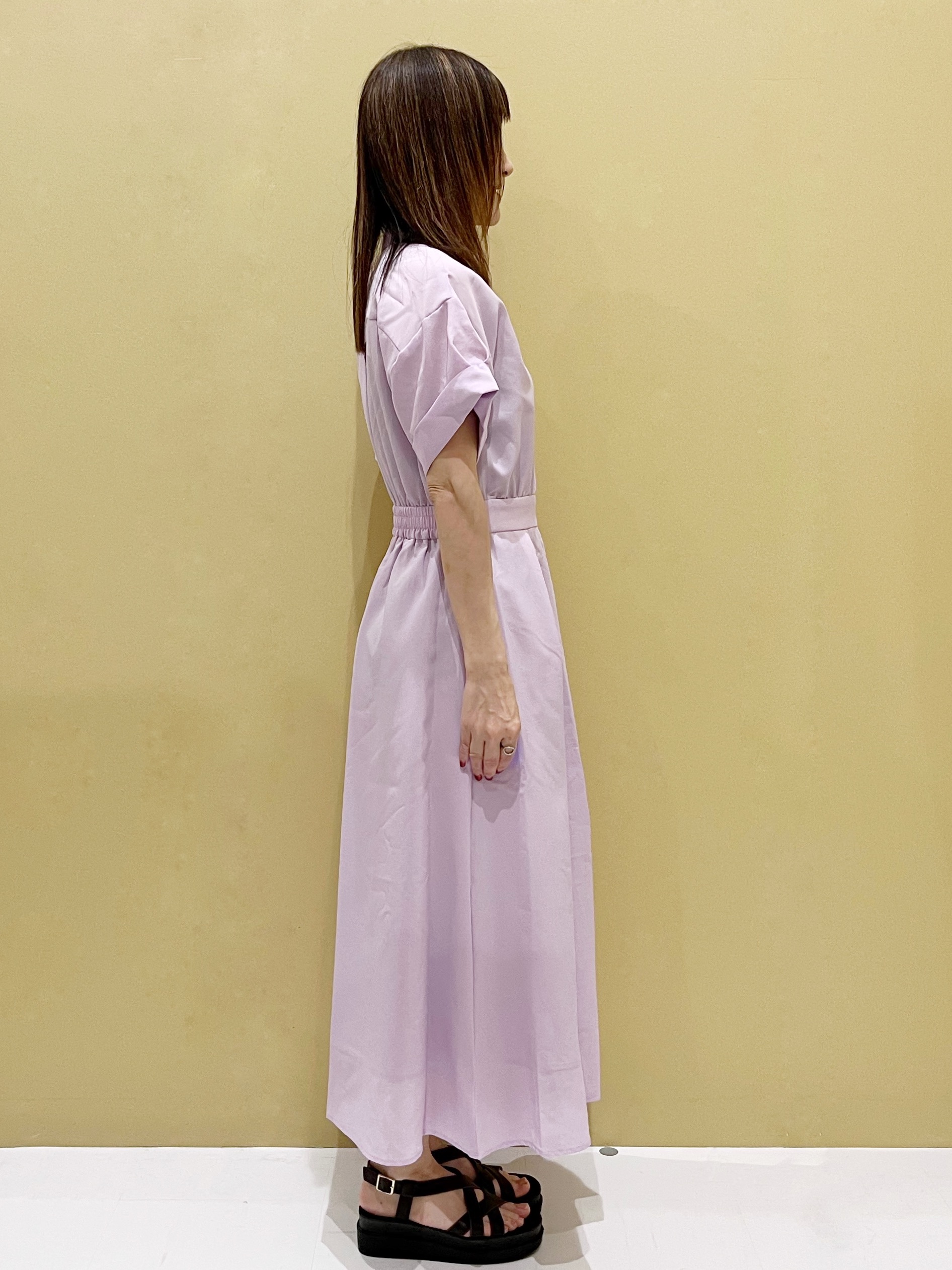 yukariさんの「OPAQUE.CLIP｜【接触冷感／吸水速乾】リネンライク シャツワンピース《洗濯機OK》」を使ったコーディネート