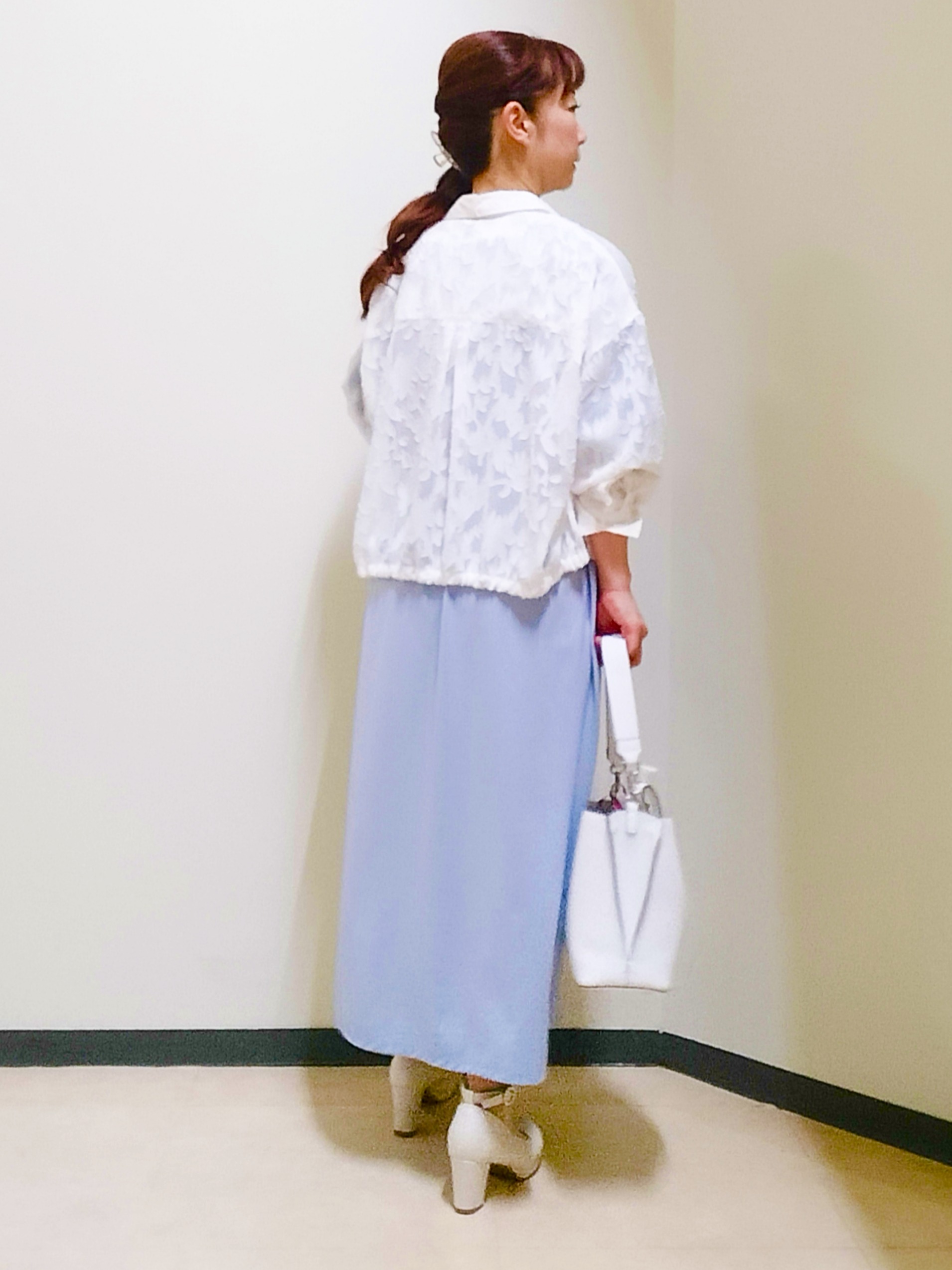 花さんの「Reflect｜【選べる2柄／セットアップ可】シャツ衿シアーブラウス」を使ったコーディネート