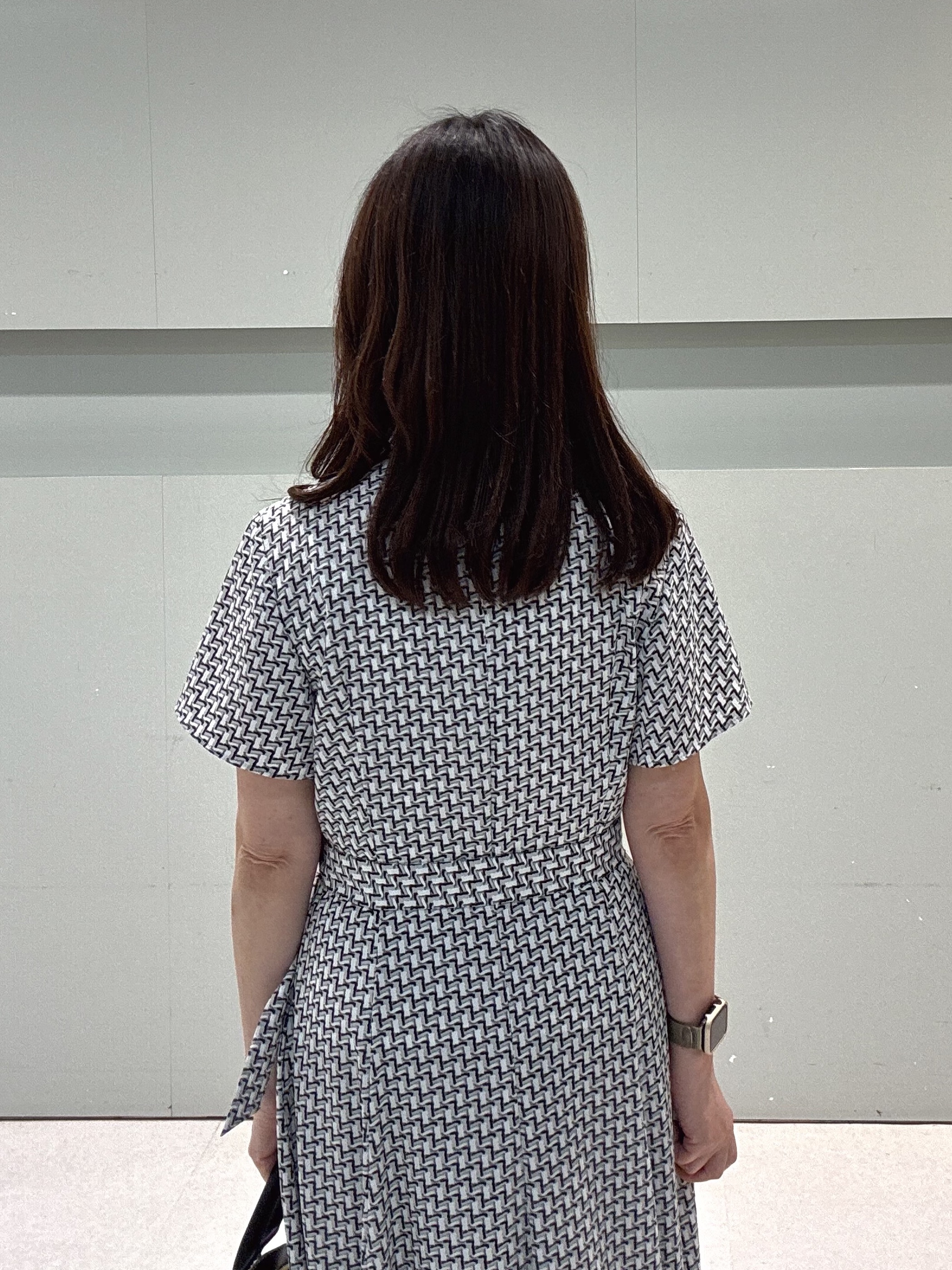 makiさんの「UNTITLED｜【ストレッチ性/洗える】短丈ニットカーディガン」を使ったコーディネート