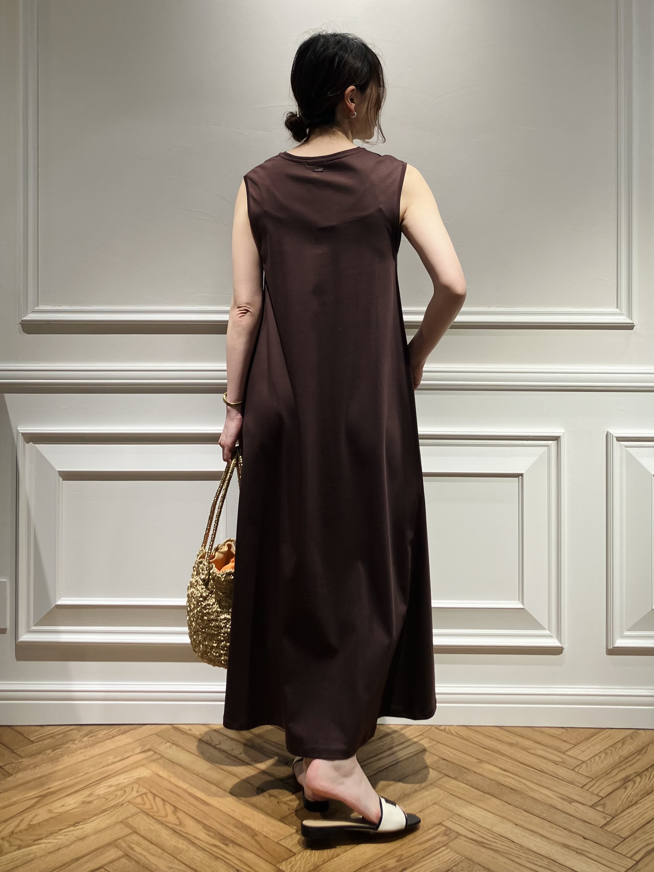 TSUKUIさんの「DRESSTERIOR｜【接触冷感／抗菌防臭／消臭/ウォッシャブル】アイスクリアコットン フレンチスリーブワンピース」を使ったコーディネート