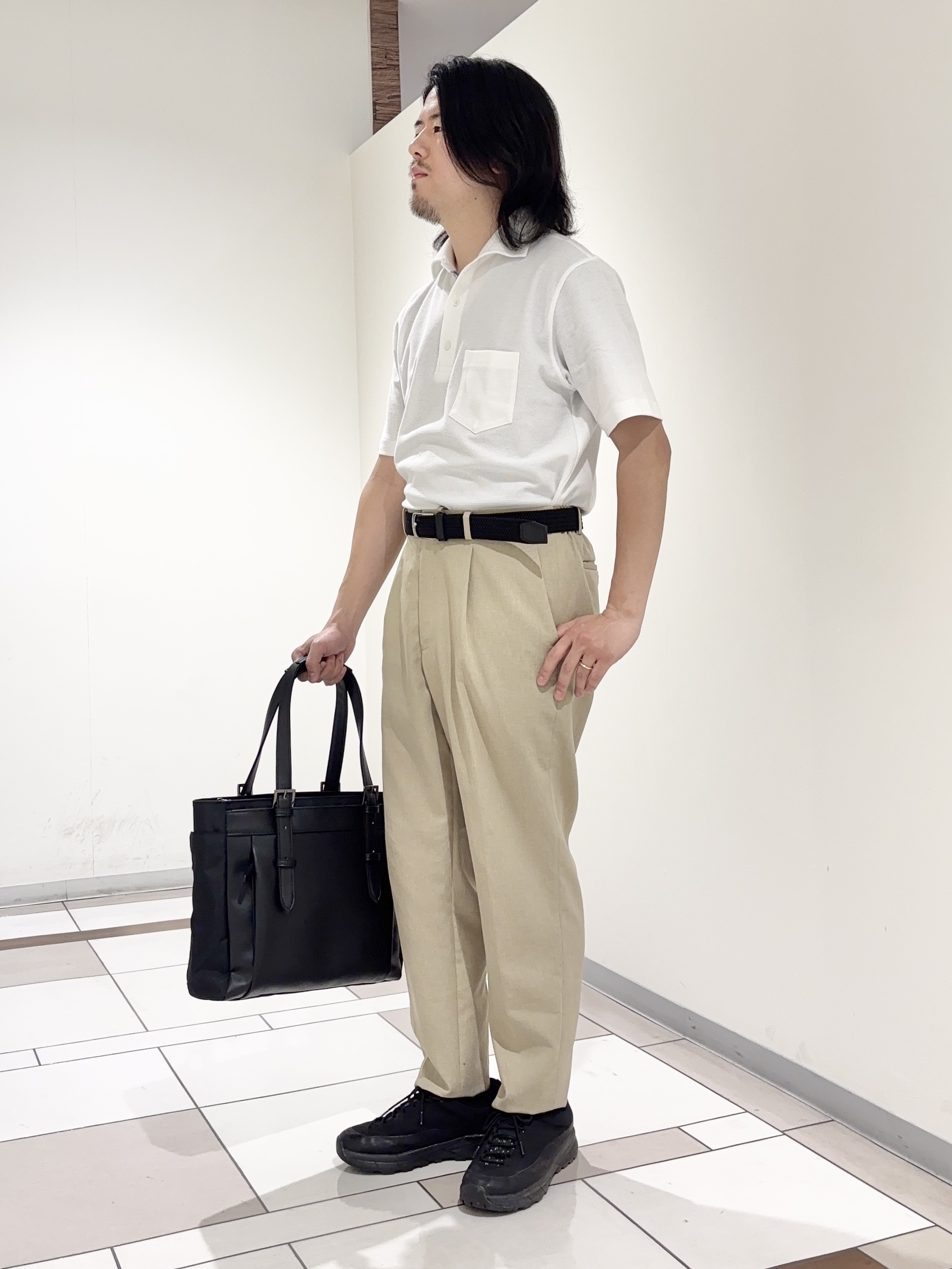 及川さんの「TAKEO KIKUCHI｜【抗菌防臭】ステイフレッシュ ポロシャツ」を使ったコーディネート
