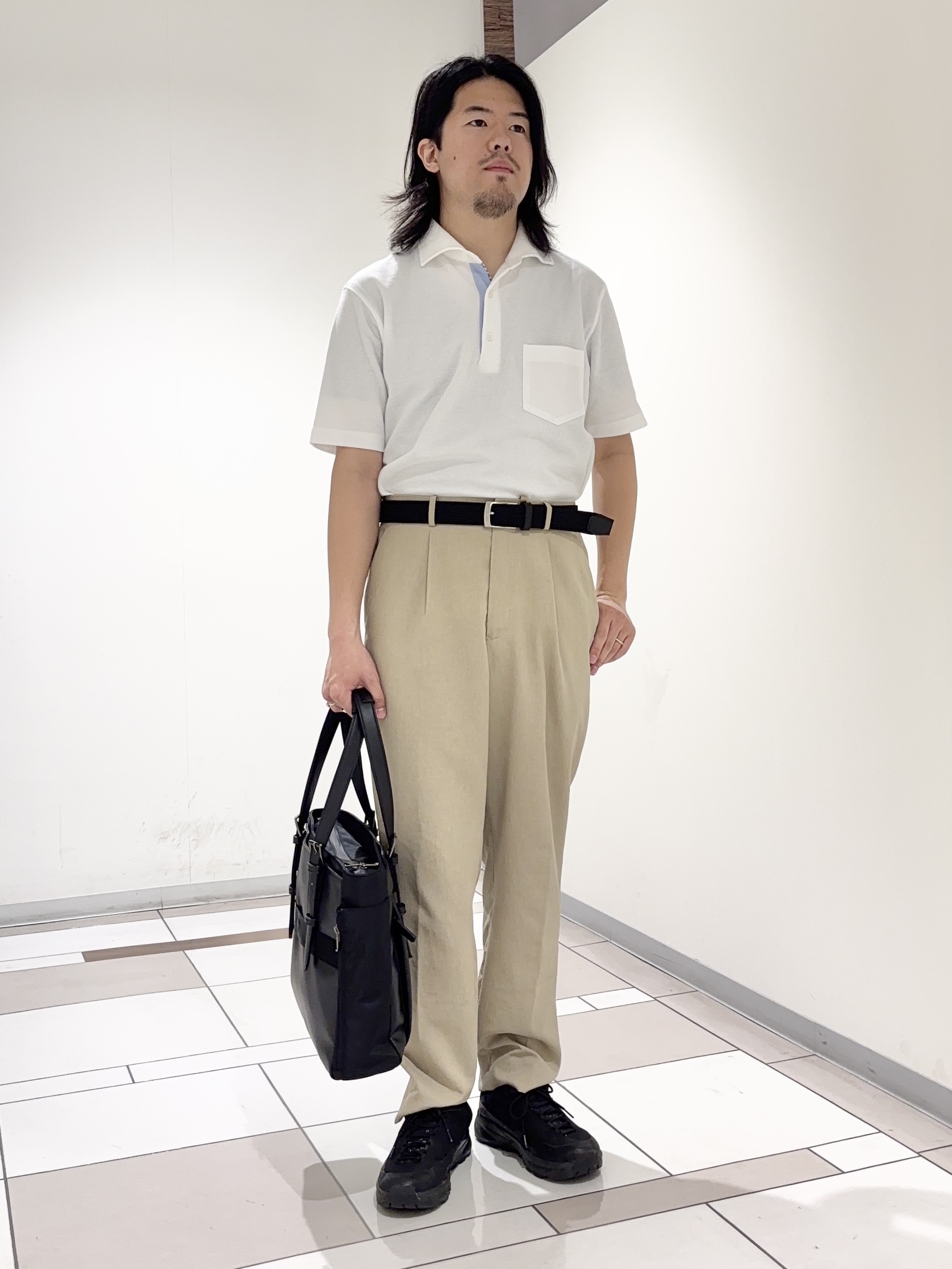 及川さんの「TAKEO KIKUCHI｜【抗菌防臭】ステイフレッシュ ポロシャツ」を使ったコーディネート