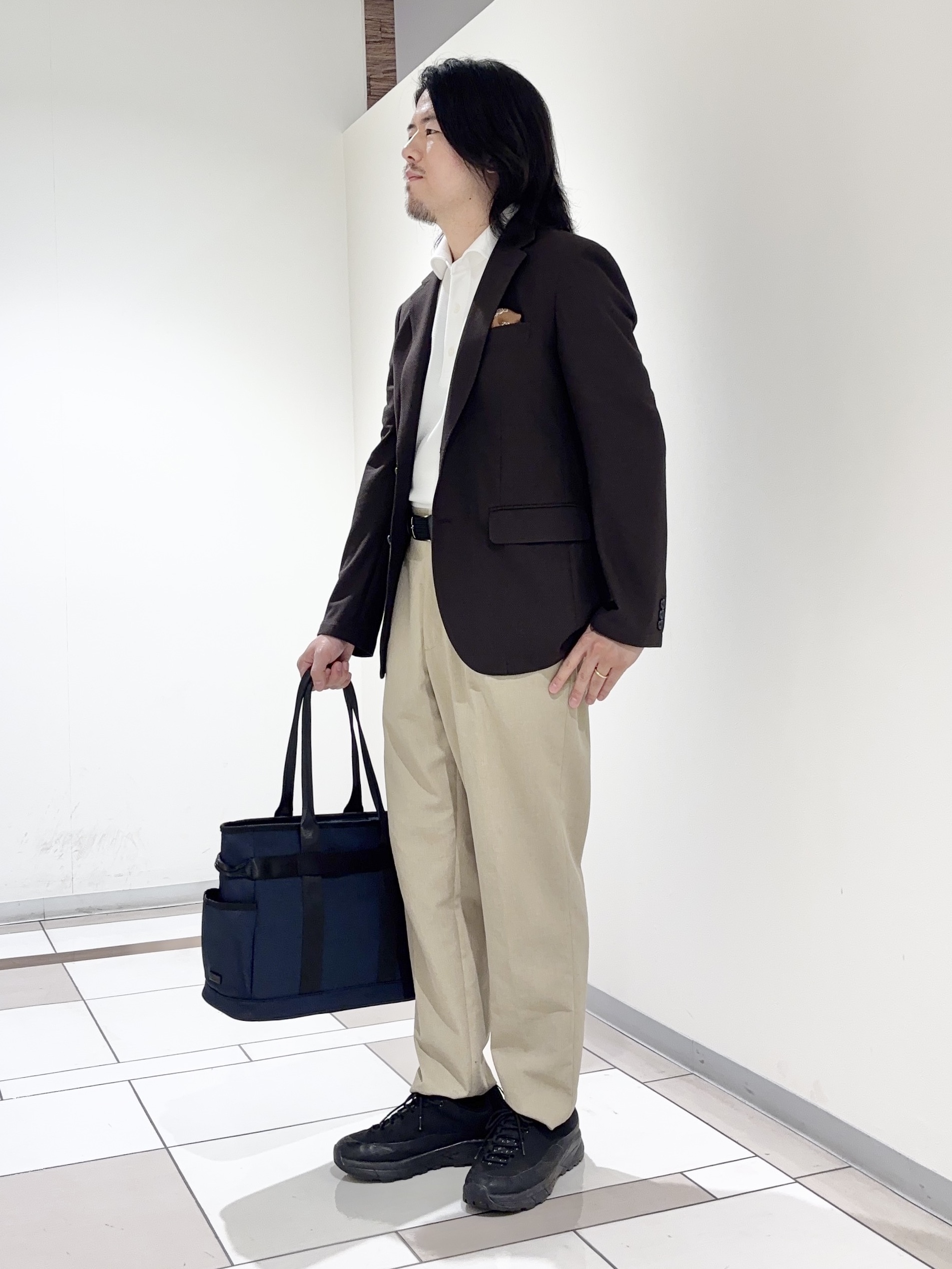 及川さんの「TAKEO KIKUCHI｜【抗菌防臭】CALCULO（R）ジャージ ジャケット」を使ったコーディネート