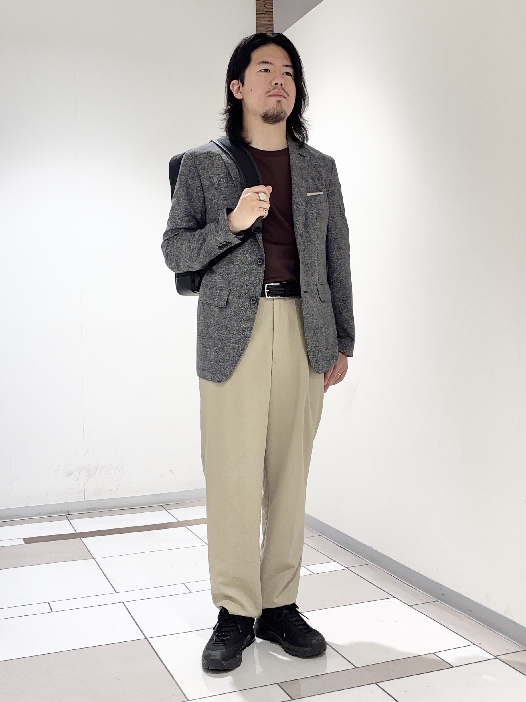 及川さんの「TAKEO KIKUCHI｜【抗菌防臭】COOL DOTS（R）ドビープリント ジャケット」を使ったコーディネート