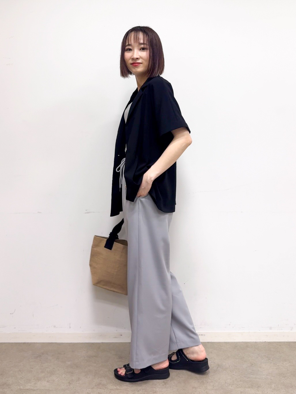 𝐜𝐡𝐢𝐤𝐚さんの「SHOO･LA･RUE｜【高レビュー/洗濯機可/セットアップ可】軽凛(かろりん) ひんやり半袖ジャケット」を使ったコーディネート