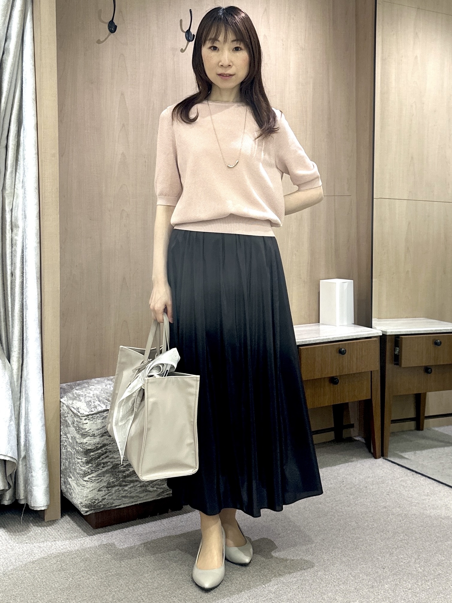 Miwaさんの「UNTITLED｜【アンサンブル可】ラメ混クルーネックプルオーバー」を使ったコーディネート