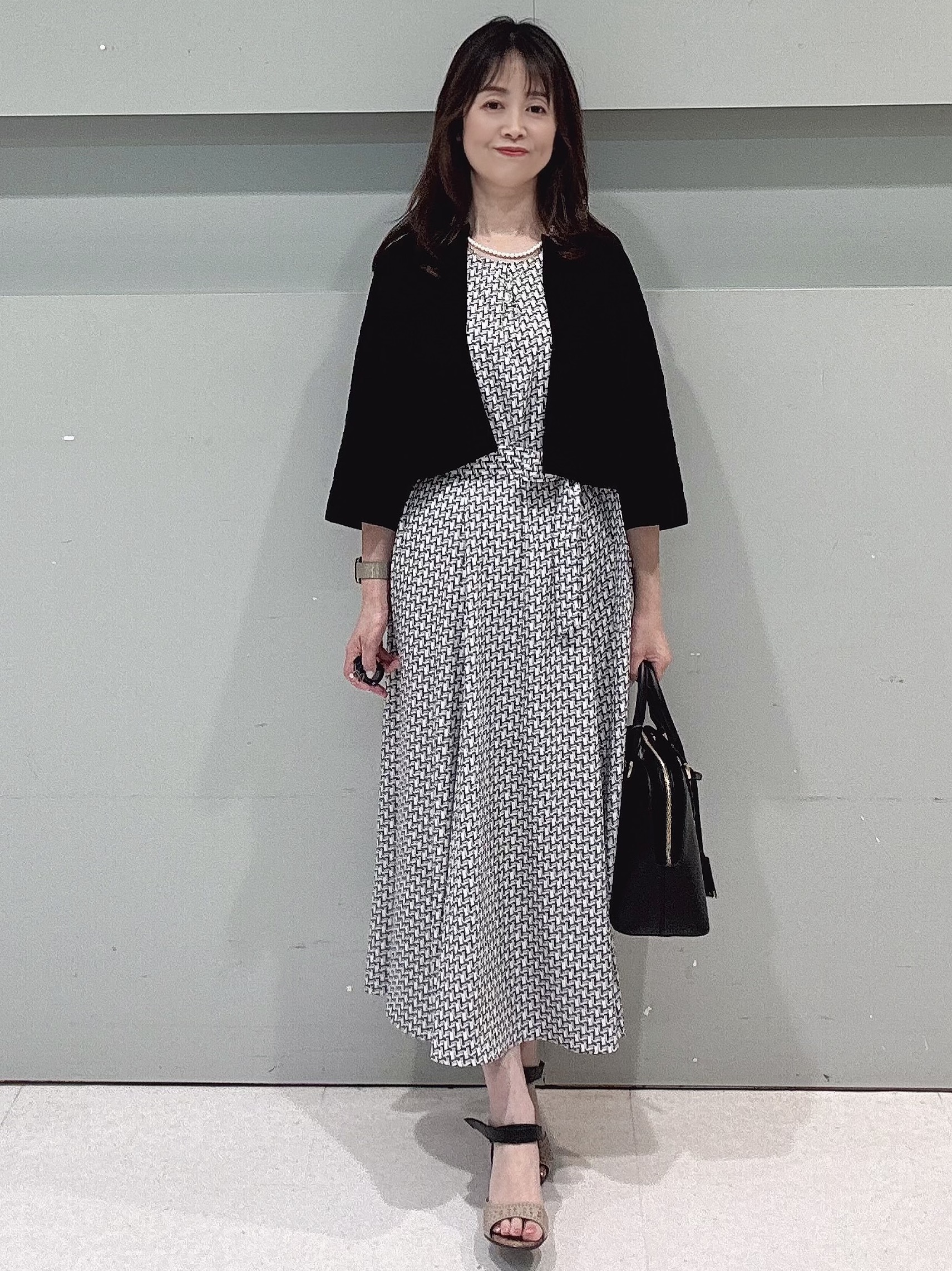 makiさんの「UNTITLED｜【ストレッチ性/洗える】短丈ニットカーディガン」を使ったコーディネート