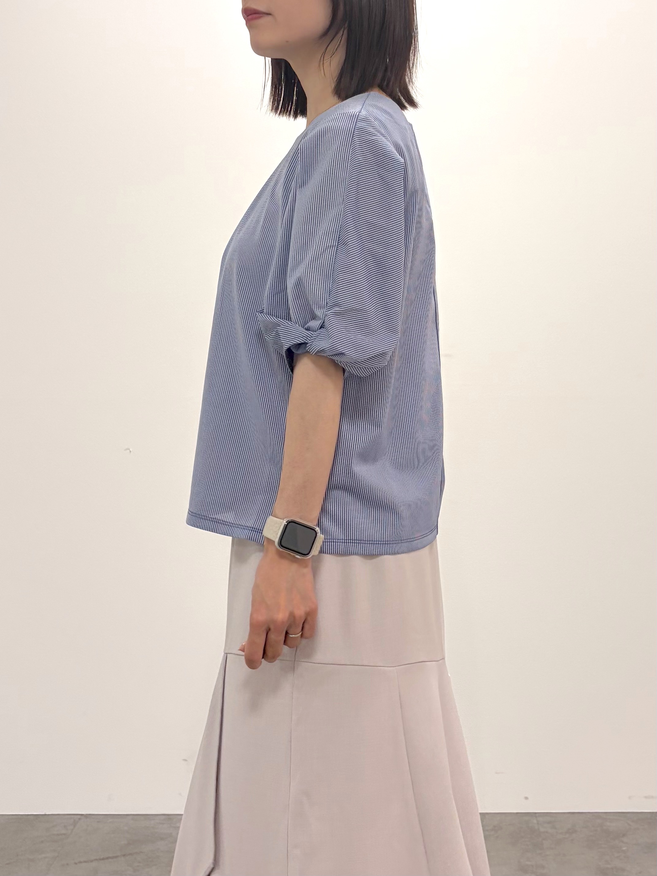 kozuさんの「index｜【吸水速乾】ストライプ調デザインスリーブトップス《洗濯機OK》」を使ったコーディネート