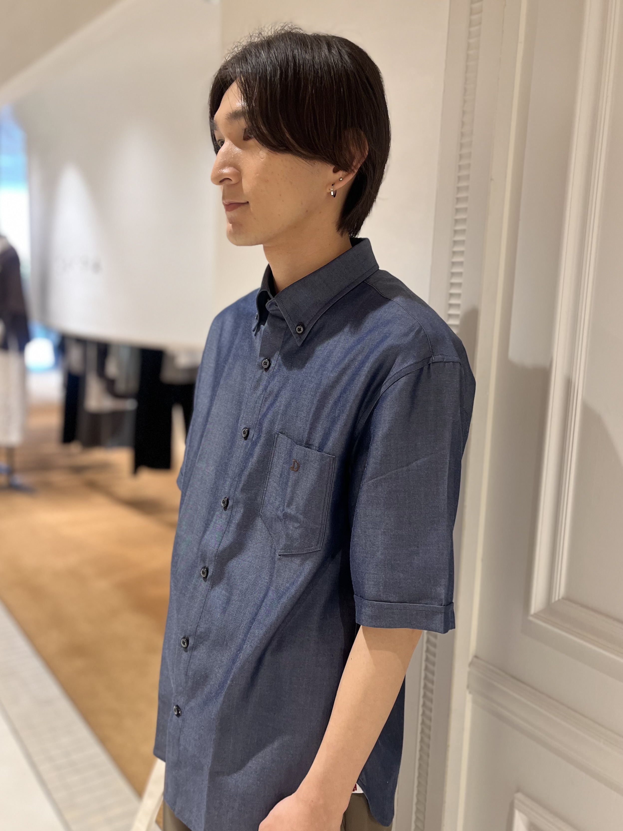 Watanabeさんの「DRESSTERIOR｜デニム ハーフスリーブシャツ」を使ったコーディネート