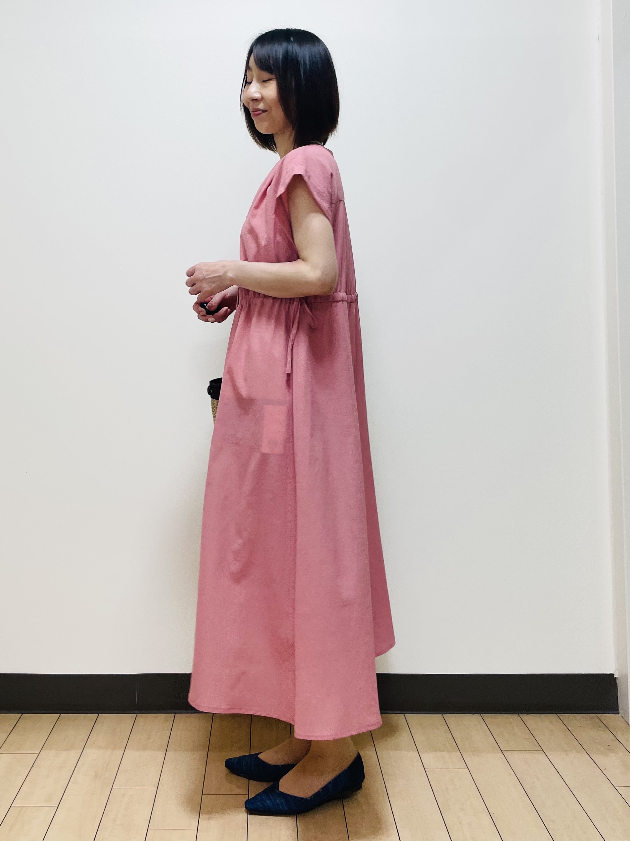 Riiさんの「Reflect｜【通気性あり／涼しい／マシンウォッシャブル】フロントボタンワンピース」を使ったコーディネート