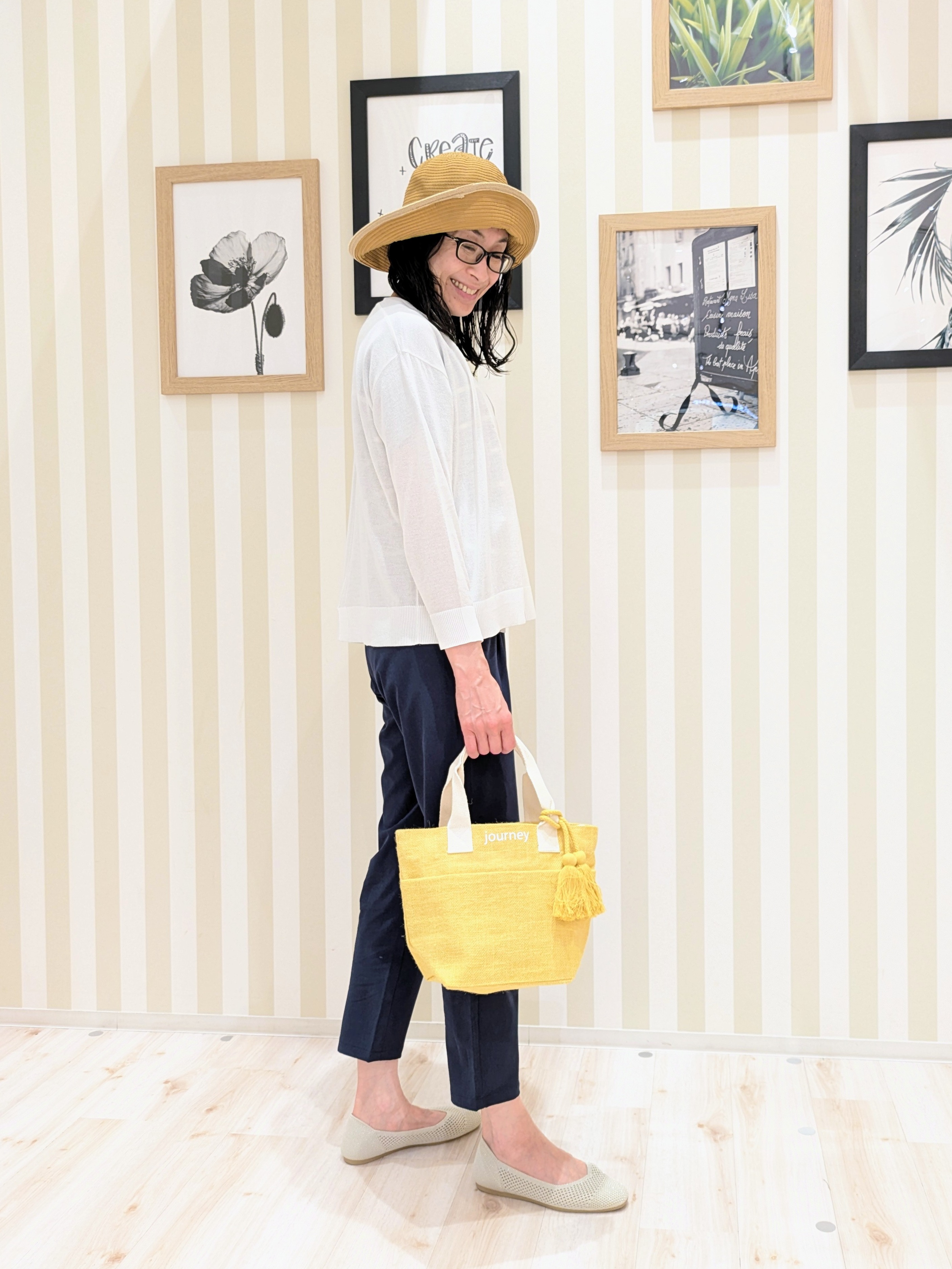 Mikiさんの「SHOO･LA･RUE｜【ひんやり/洗濯機可/S-LL】オンにもオフにも マルチに使えるボタンレスカーディガン」を使ったコーディネート