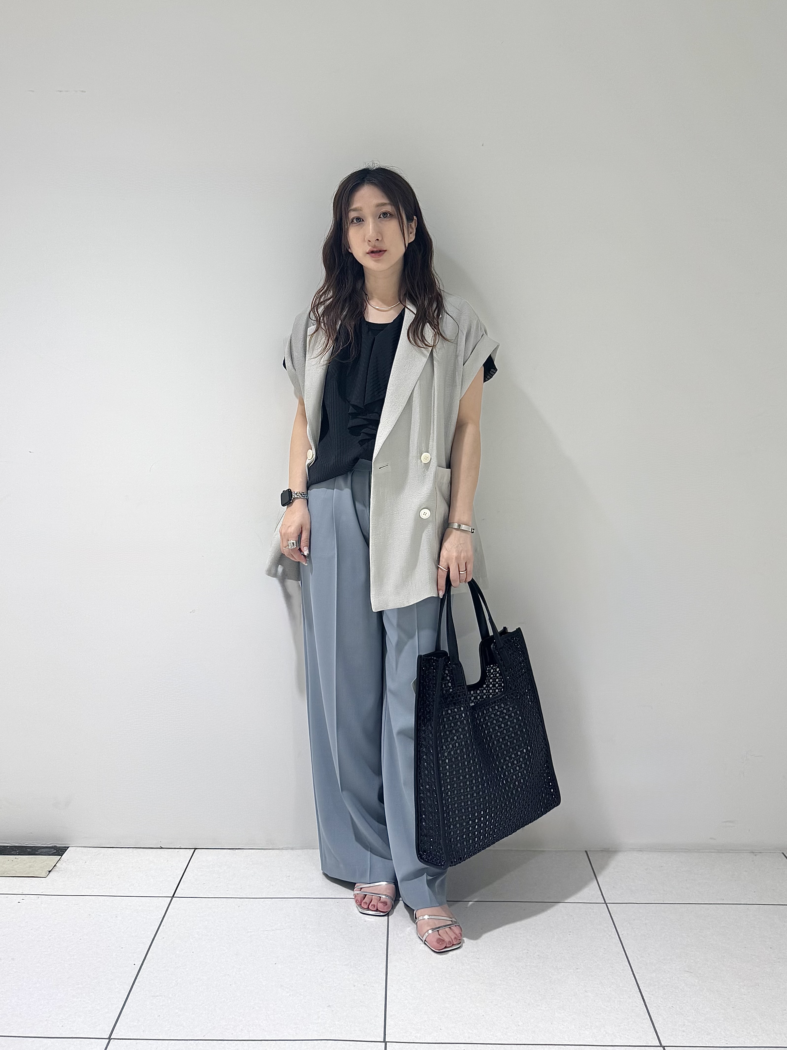 そんさんの「INDIVI｜ワッシャーシアーダブルジャケット」を使ったコーディネート