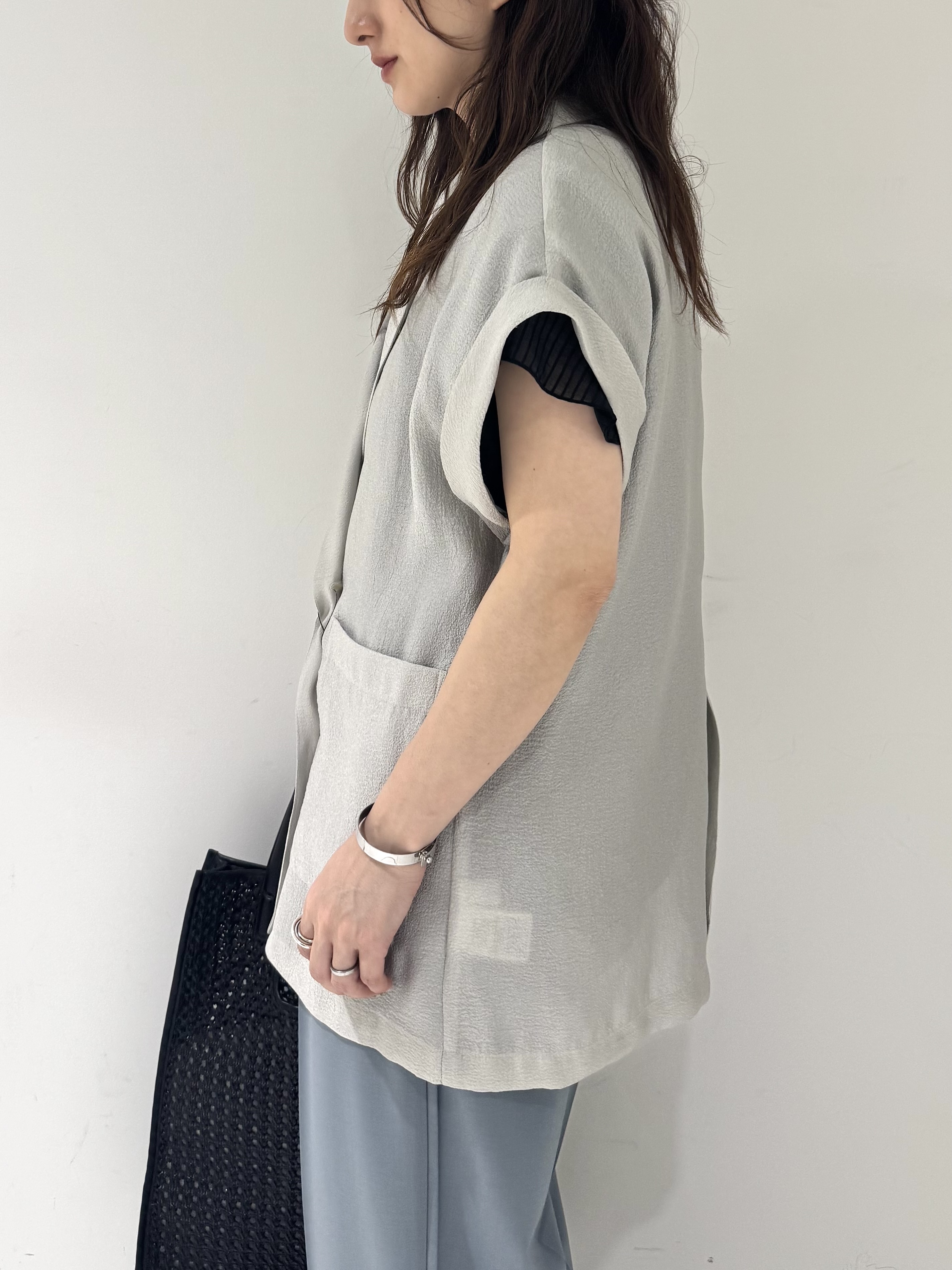 そんさんの「INDIVI｜ワッシャーシアーダブルジャケット」を使ったコーディネート