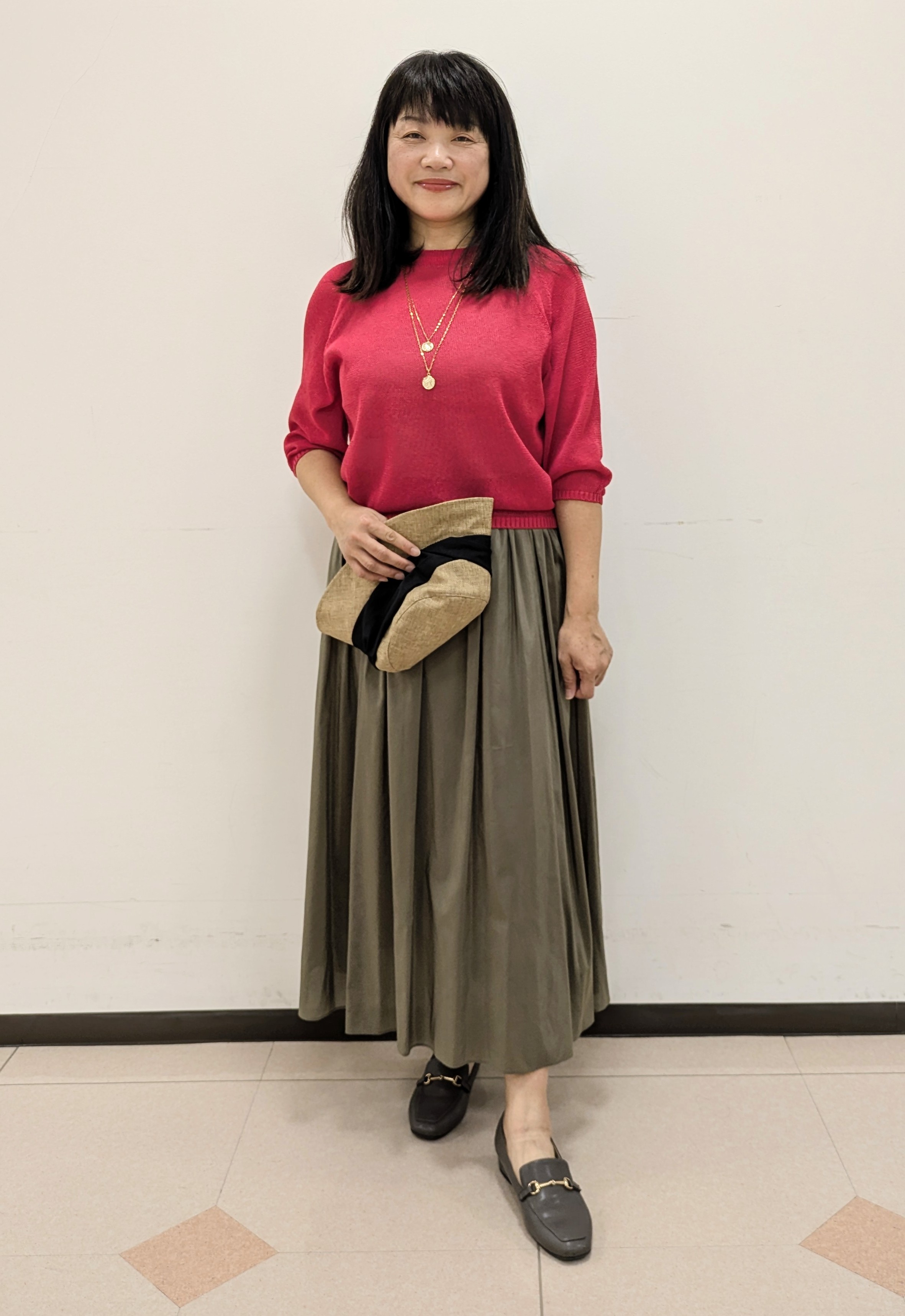 ともさんの「UNTITLED｜【洗える/ゆったり】クルーネックドライニット」を使ったコーディネート