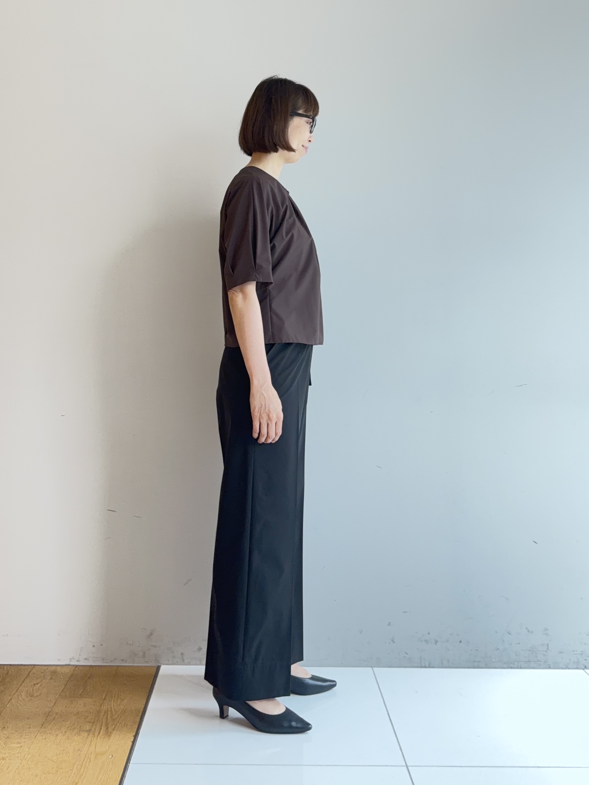 murayamaさんの「INDIVI｜【撥水／UVカット】タックデザインブラウス」を使ったコーディネート