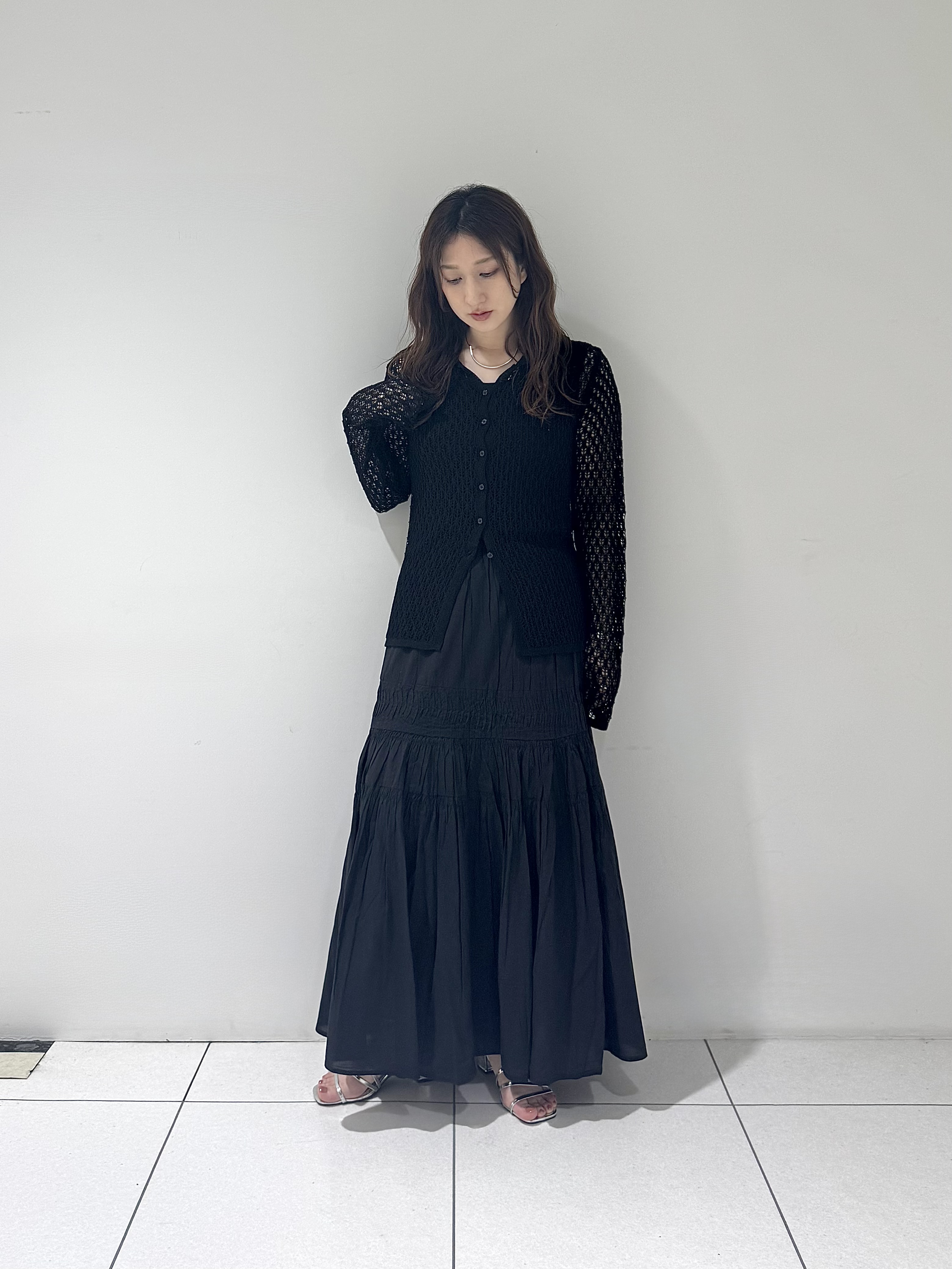 そんさんの「INDIVI｜リネンライククロシェポロニット」を使ったコーディネート