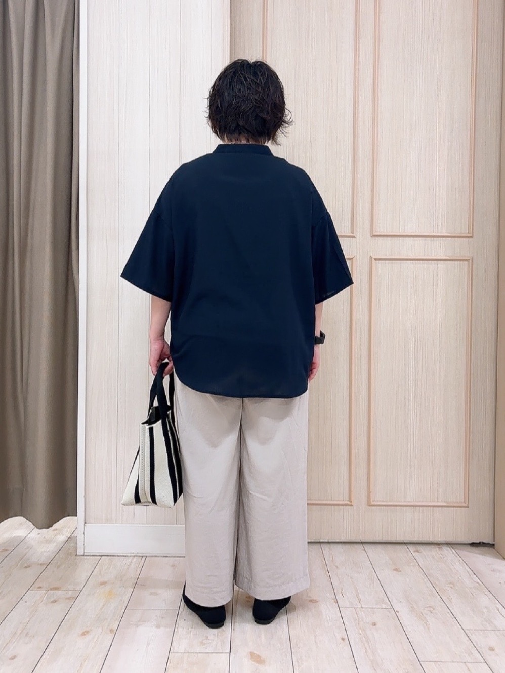 えりっこさんの「SHOO･LA･RUE｜【洗濯機可/S-LL】大人の抜け感 ゆるっと5分袖シャツ」を使ったコーディネート