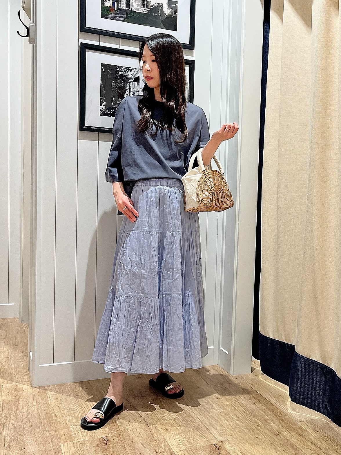 mihoさんの「Dessin｜【新色追加/体型カバー】美光沢カットソーボクシーシルエット」を使ったコーディネート