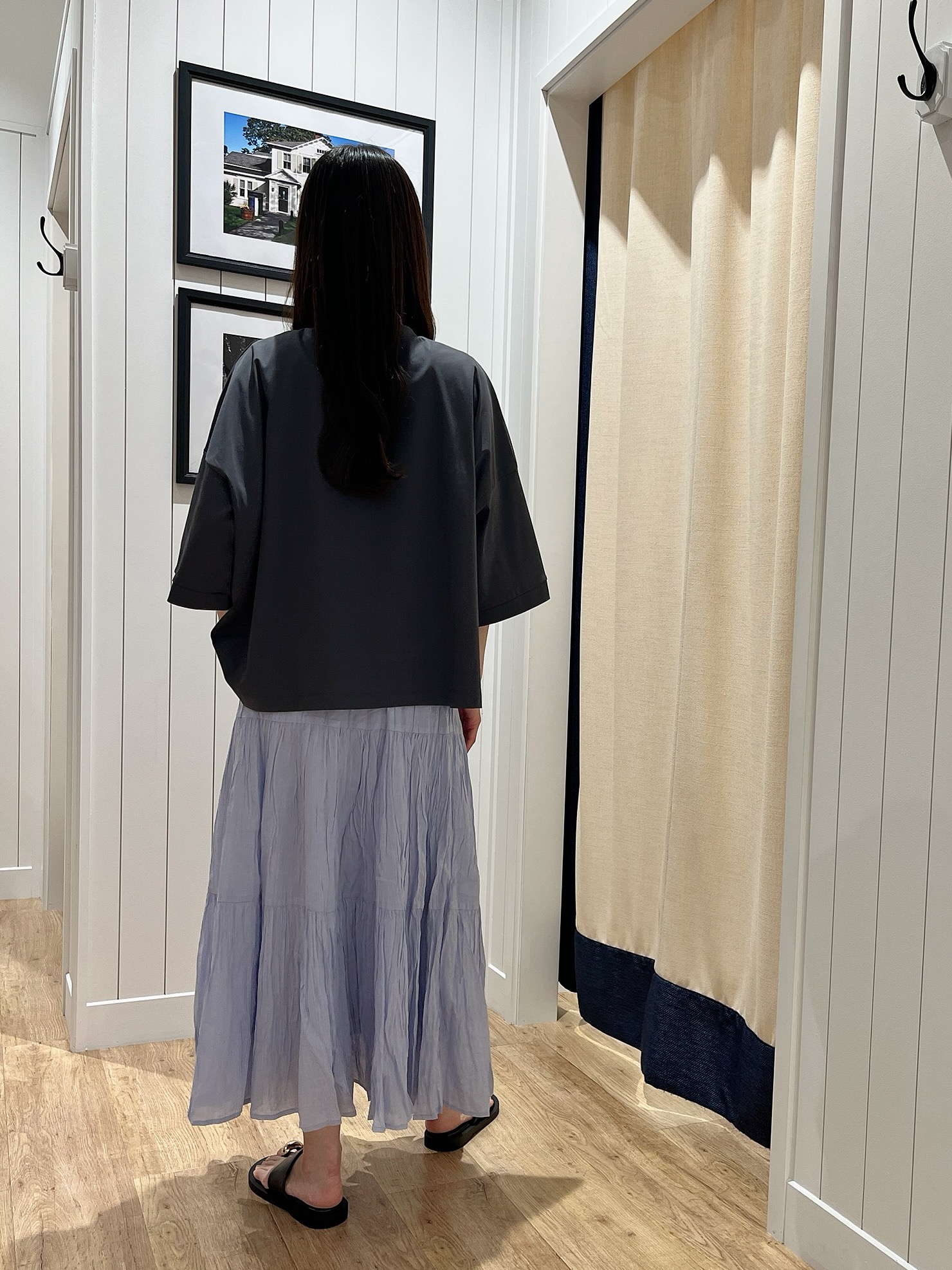 mihoさんの「Dessin｜【新色追加/体型カバー】美光沢カットソーボクシーシルエット」を使ったコーディネート
