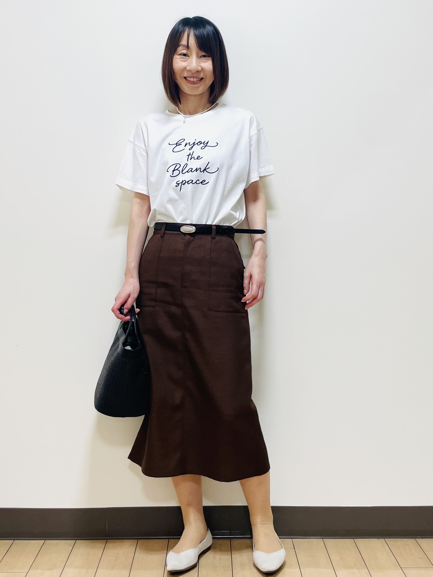 Riiさんの「Reflect｜【接触冷感】ラインアート刺繍Tシャツ」を使ったコーディネート