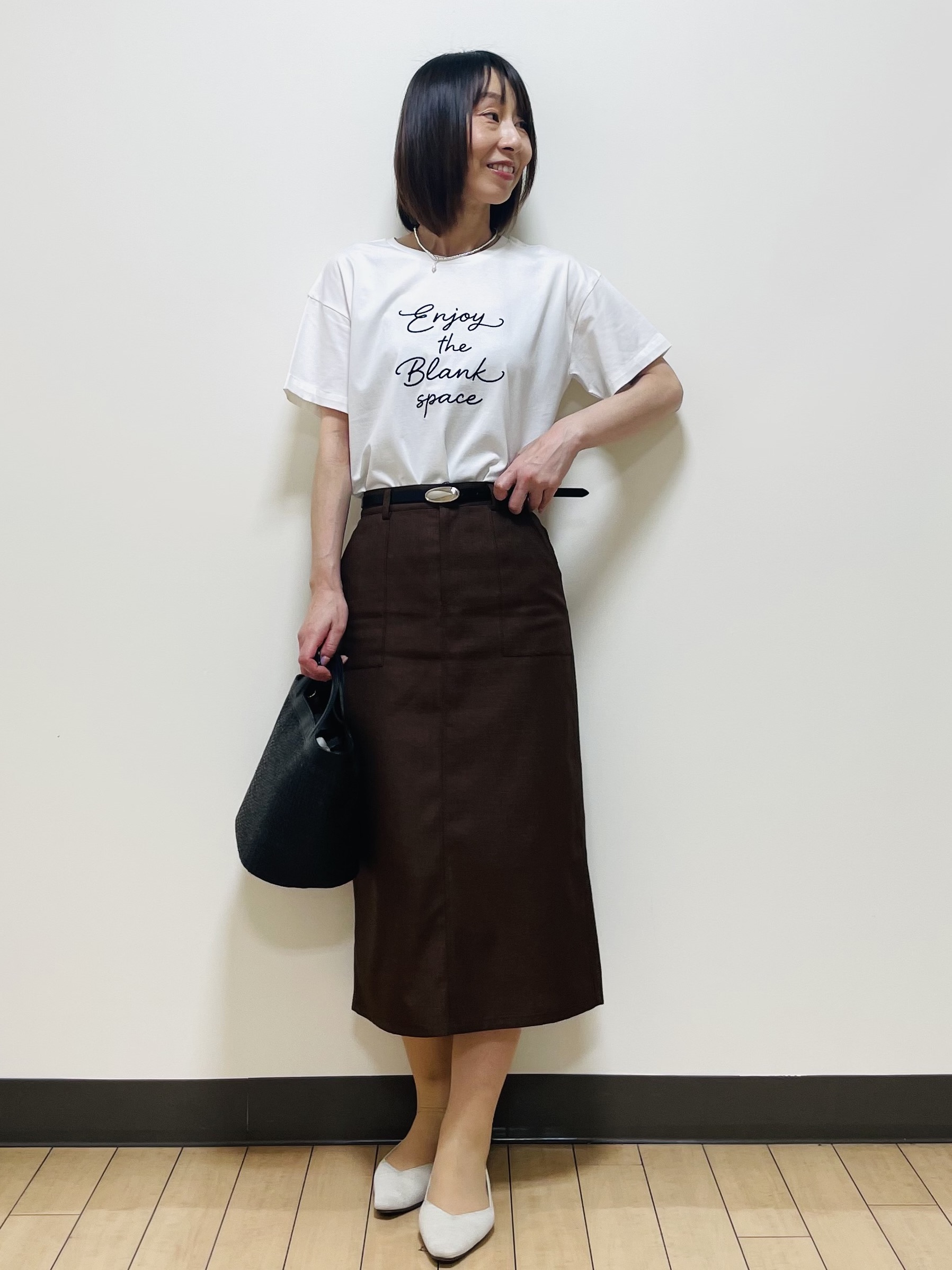 Riiさんの「Reflect｜【接触冷感】ラインアート刺繍Tシャツ」を使ったコーディネート