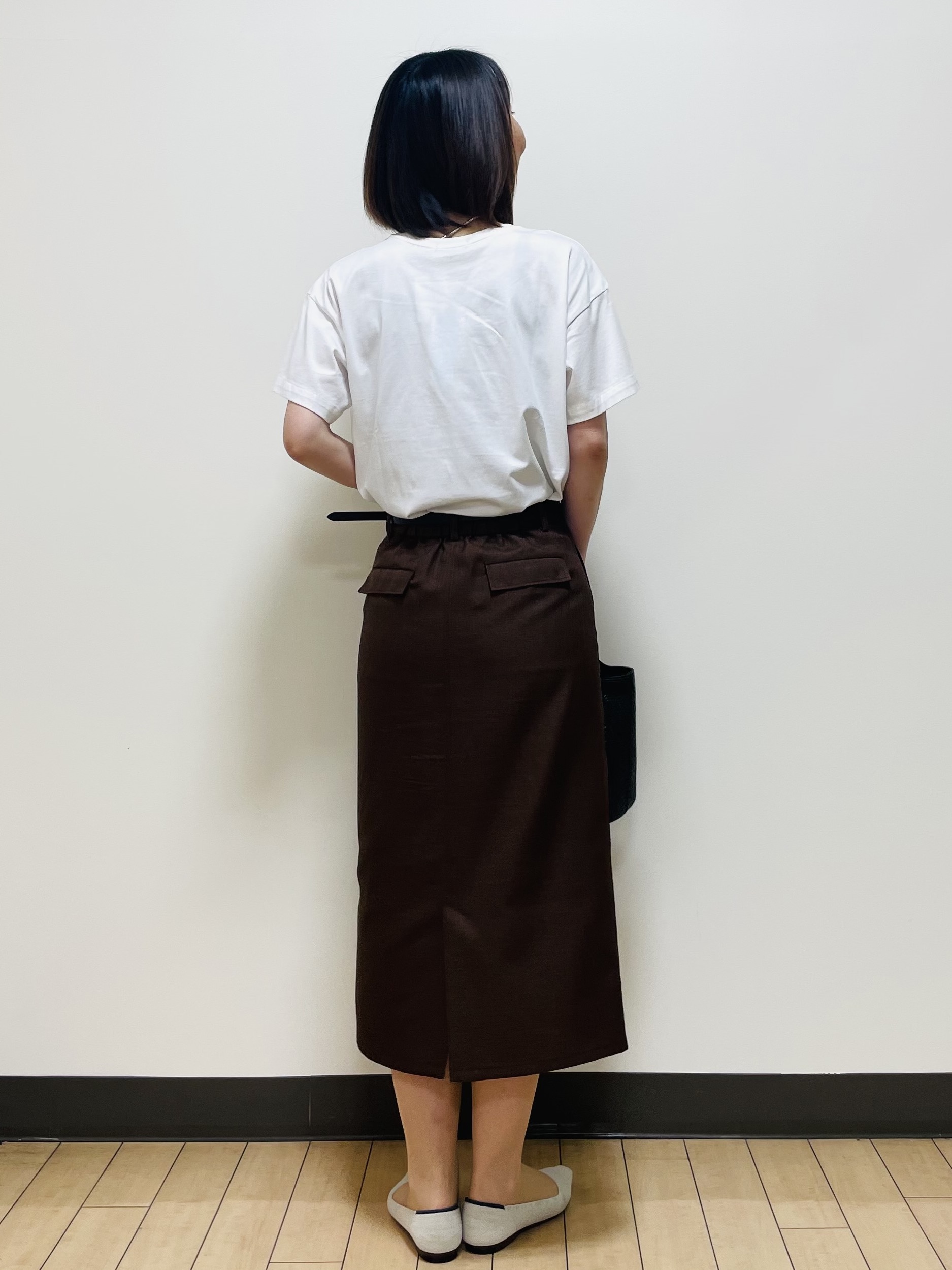 Riiさんの「Reflect｜【接触冷感】ラインアート刺繍Tシャツ」を使ったコーディネート