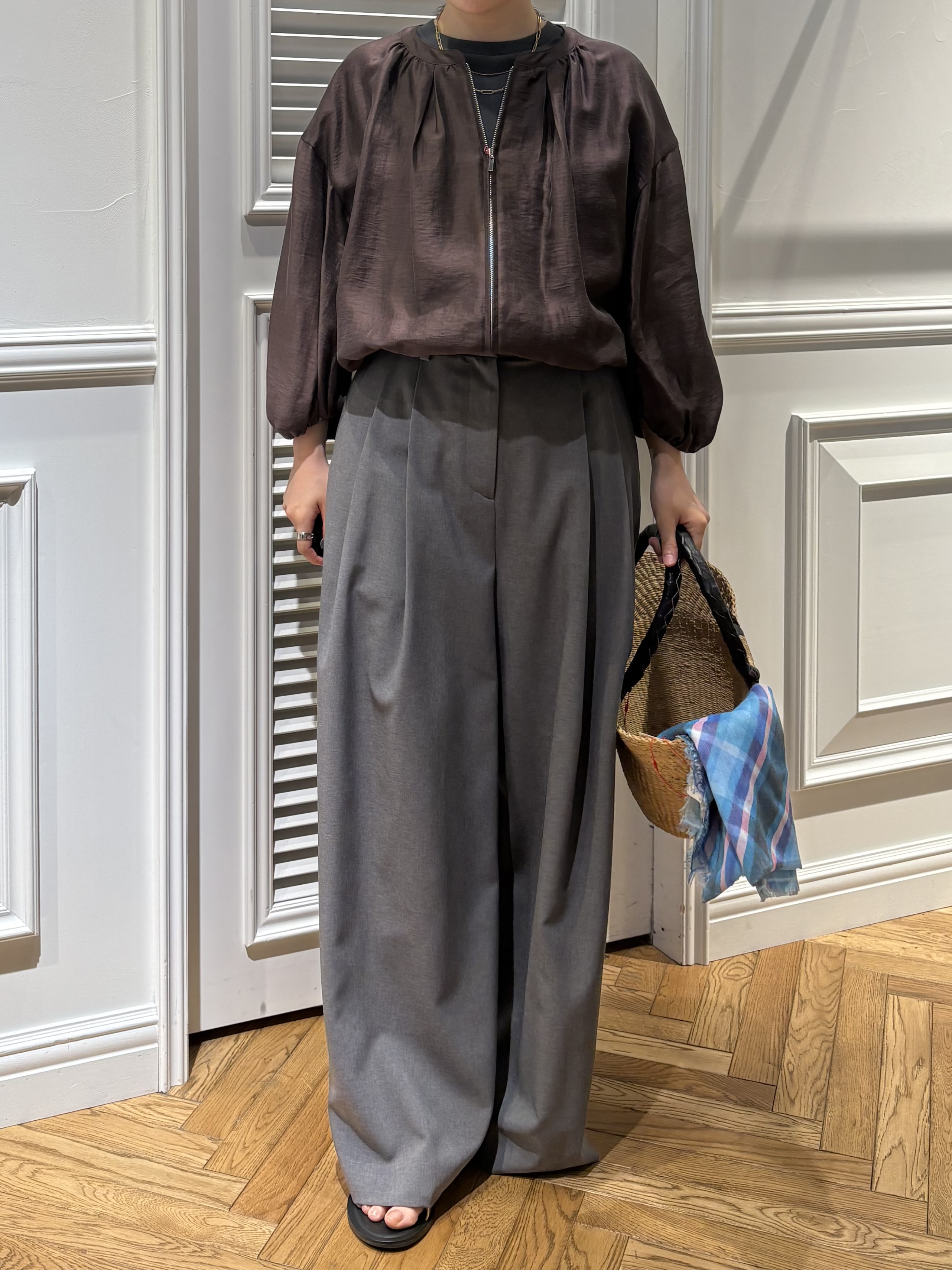 cocoさんの「DRESSTERIOR｜ウォッシャブル シアーショートブルゾン」を使ったコーディネート