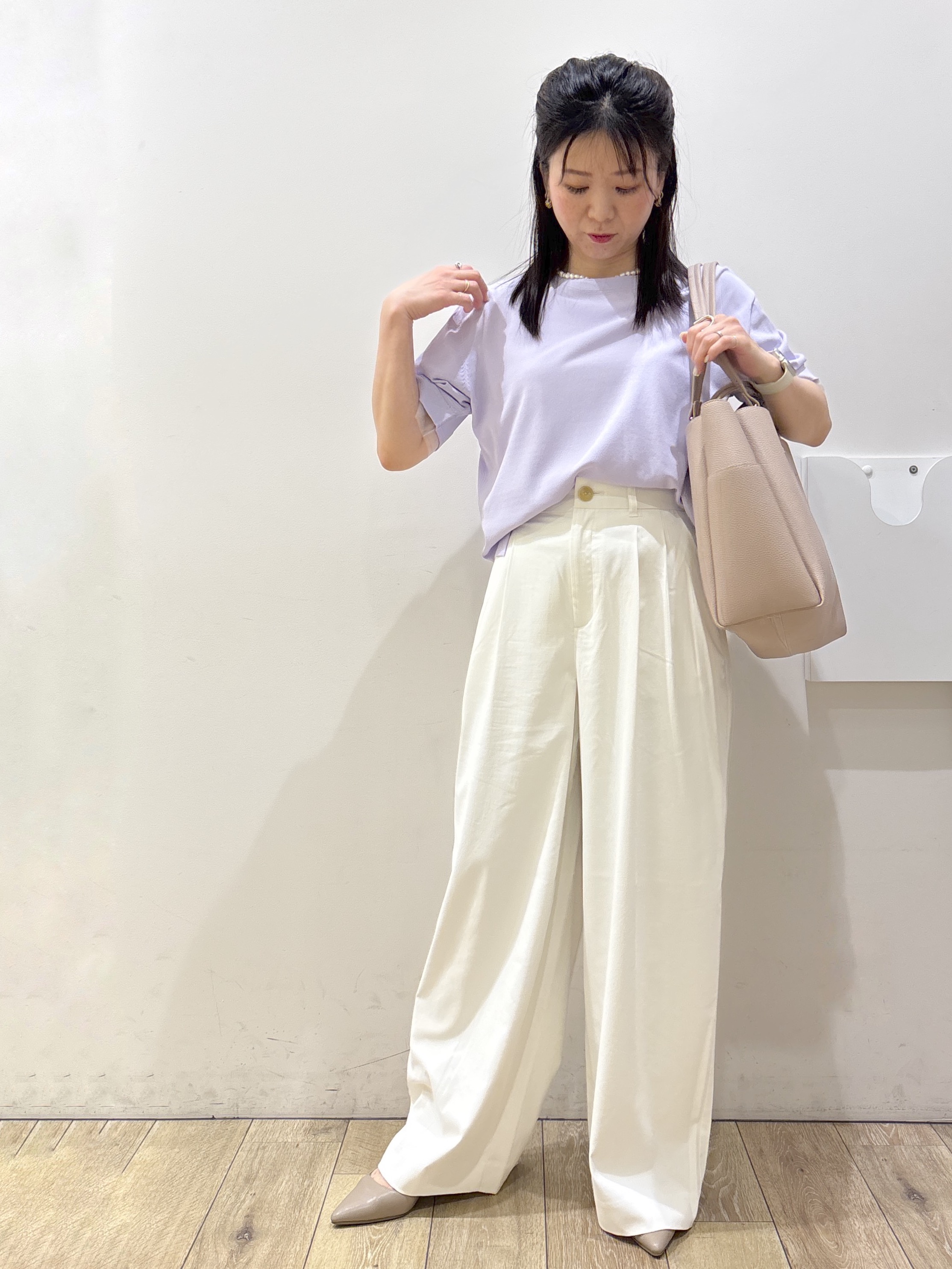 mameさんの「index｜【UV／接触冷感／抗ピル】シアー＆レイヤード風さらりニット《洗濯機OK》」を使ったコーディネート