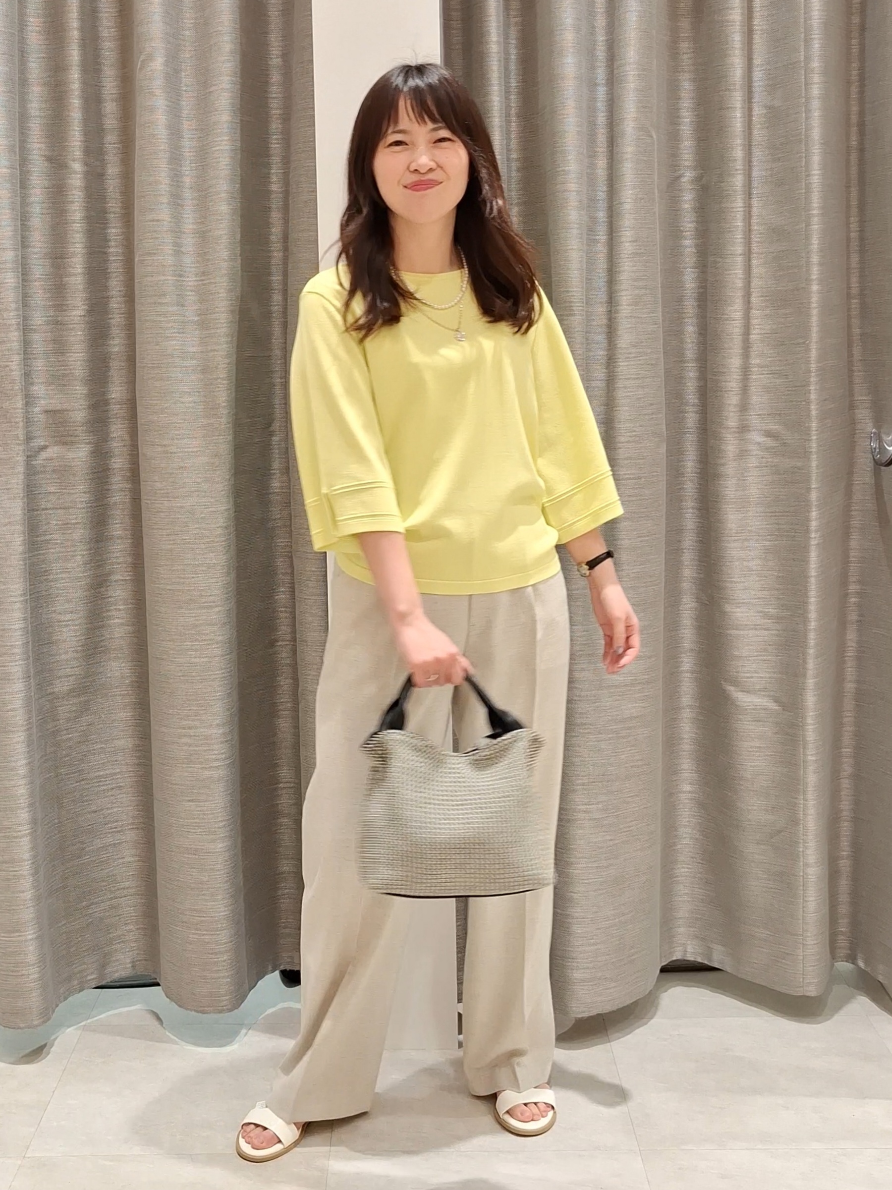 YuKaRiさんの「UNTITLED｜【洗える/清涼感】袖スリットニットプルオーバー」を使ったコーディネート