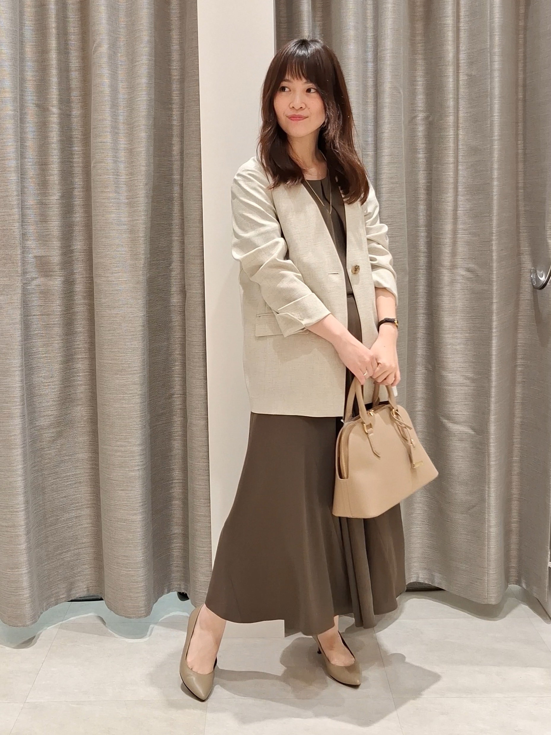 YuKaRiさんの「UNTITLED｜【さらりと快適/セットアップ可/UV/接触冷感】スラブカラーレスジャケット」を使ったコーディネート