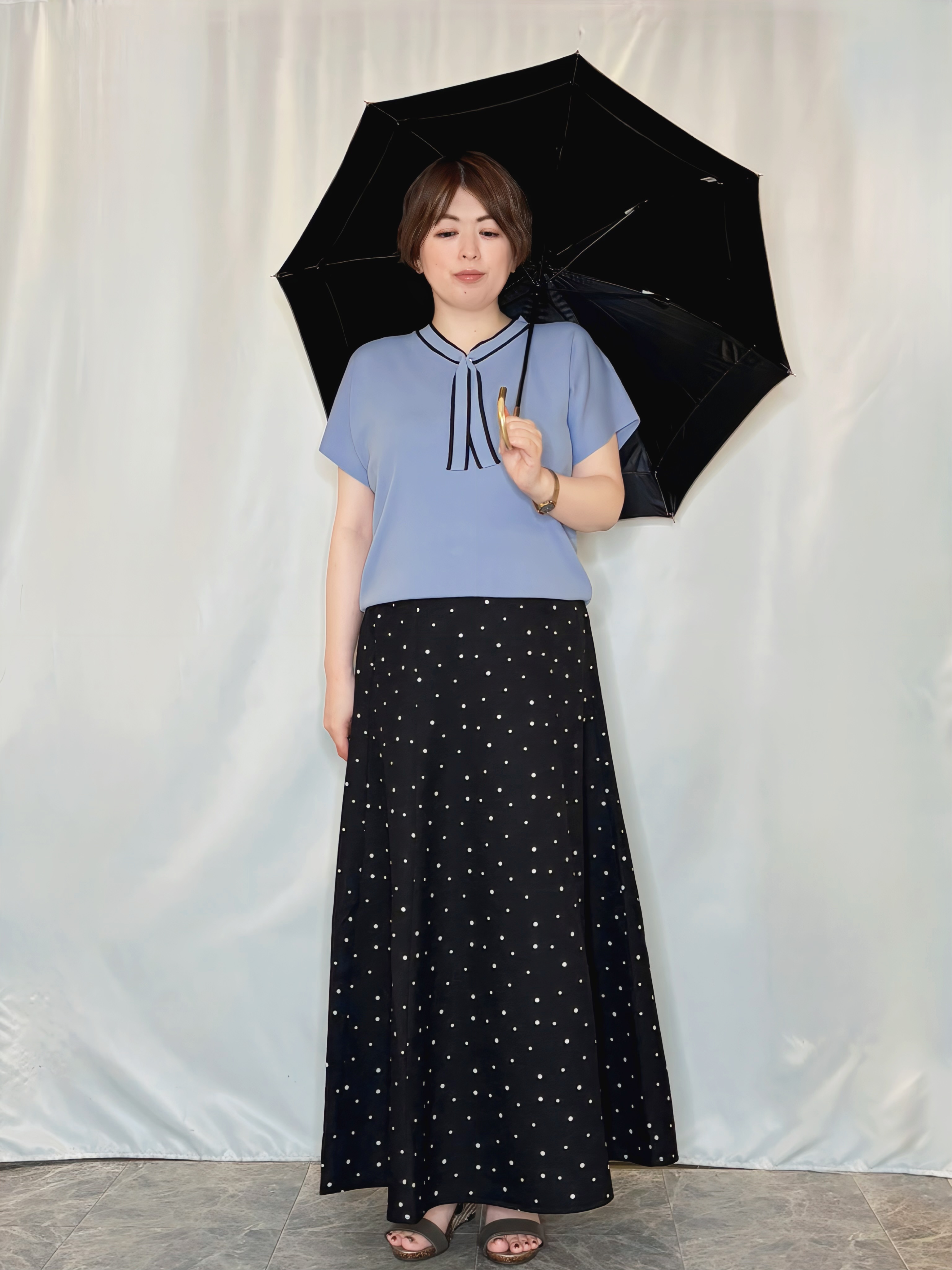 たみさんの「SHOO･LA･RUE｜【毎日洗える/ひんやり/UV/S-LL】 毛玉になりにくい配色ボウタイ半袖ニット」を使ったコーディネート