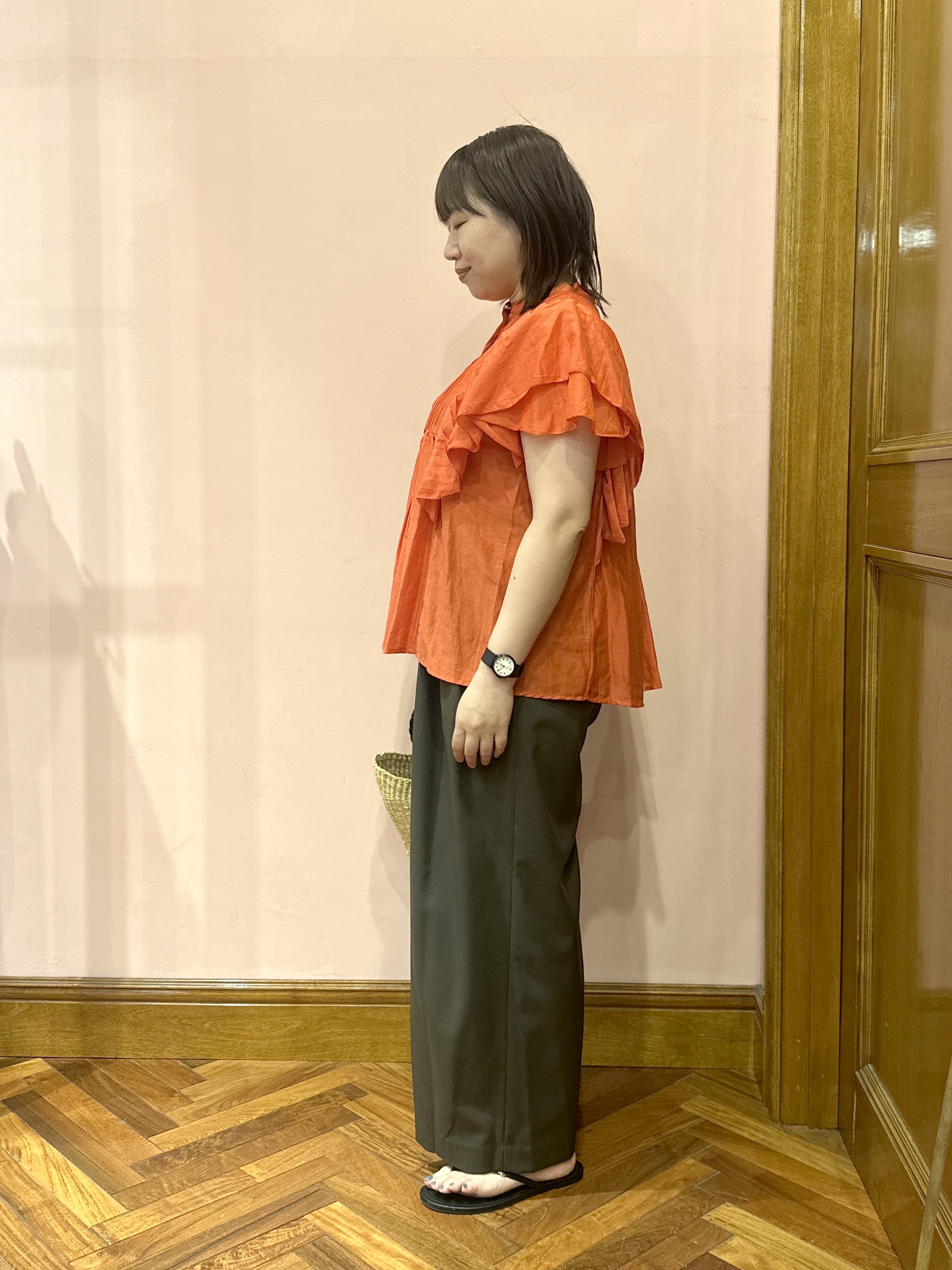 komatsuさんの「DRESSTERIOR｜イージーケアー クールタッチ ワイドパンツ」を使ったコーディネート